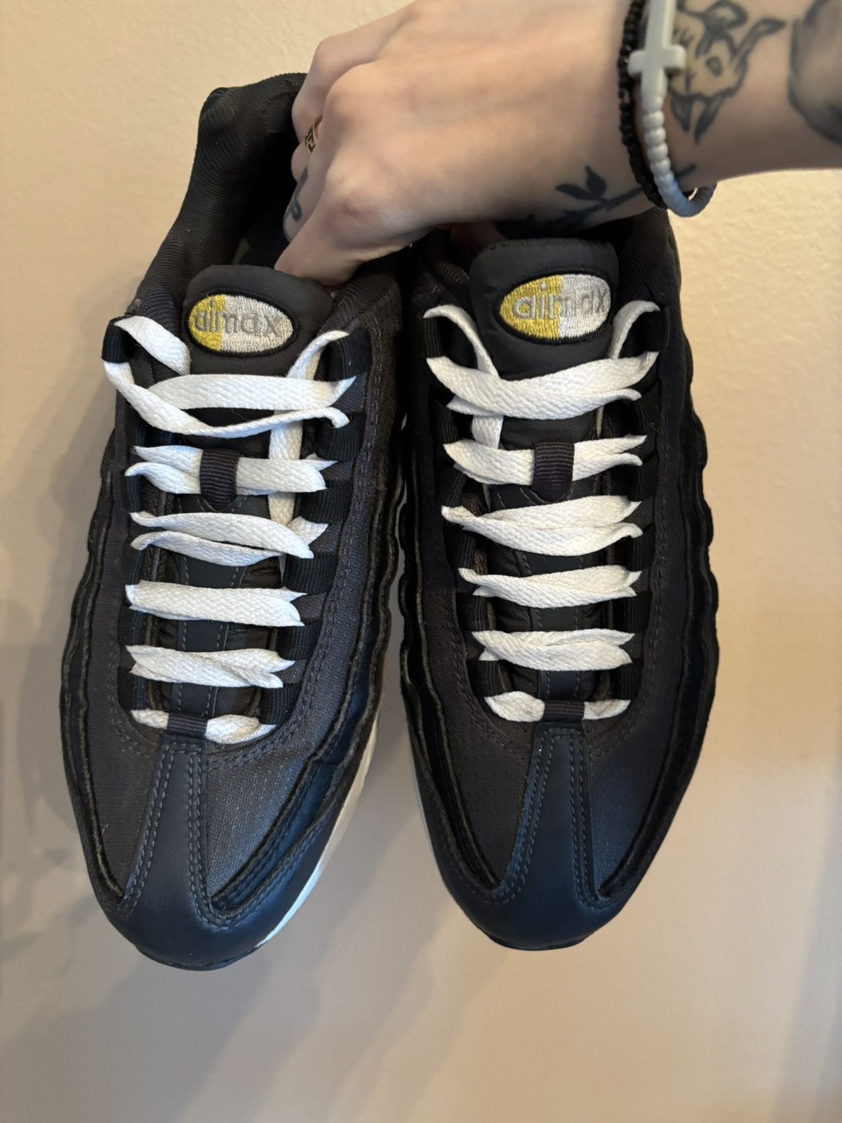 Nike Nike Air Max 95 GS 'Anthracite Amarillo' Size US 7 / EU 40 - 3 Thumbnail