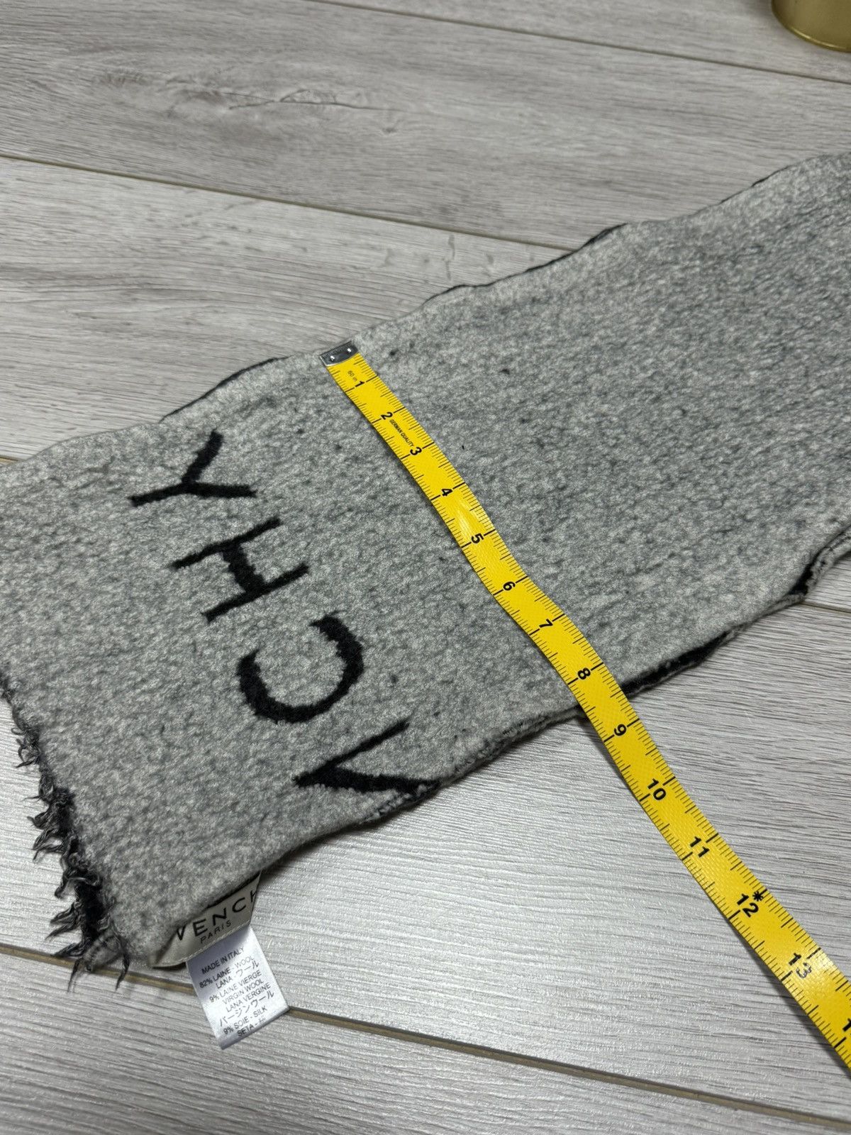 Givenchy Givenchy wool big logo spell out Paris fringed scarf Size ONE SIZE - 8 Thumbnail