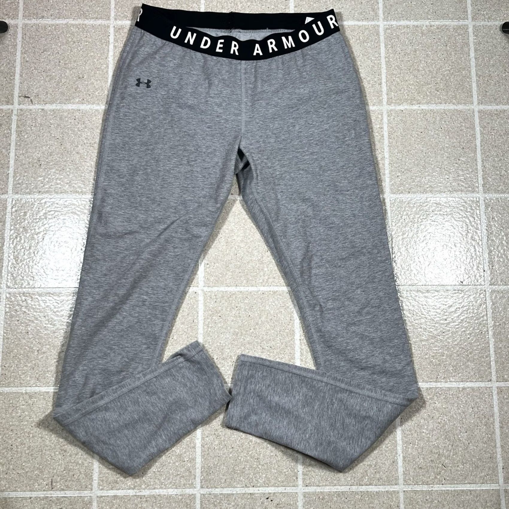 Under Armour Under Armour Leggings Women M Grey Regular Activewear Mid Calf Compression Leggings Size 32" / US 10 / IT 46 - 2 Thumbnail
