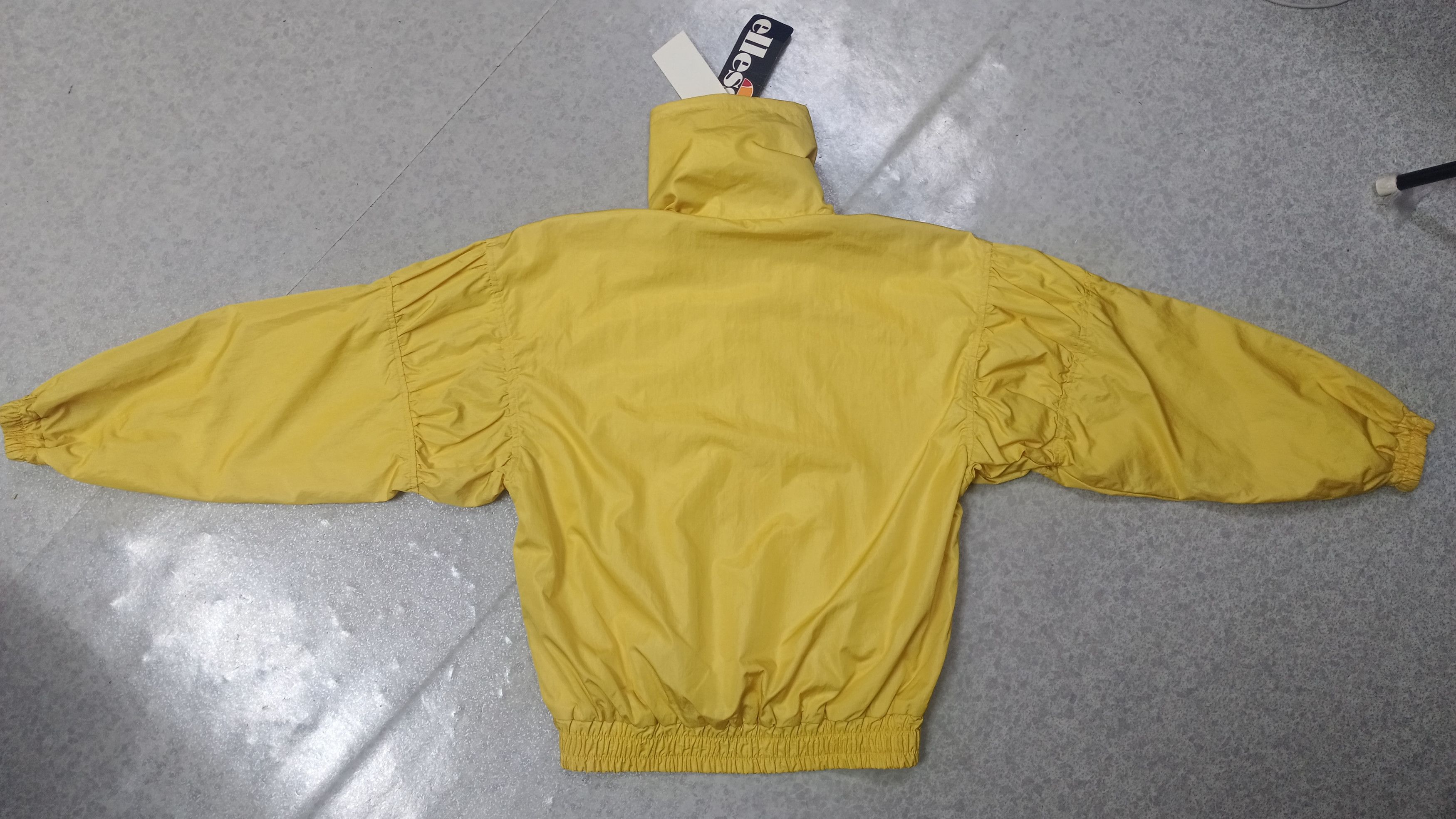Ellesse Rare Vintage Deadstock Ellesse Windbreaker Jacket Size S / US 4 / IT 40 - 7 Thumbnail