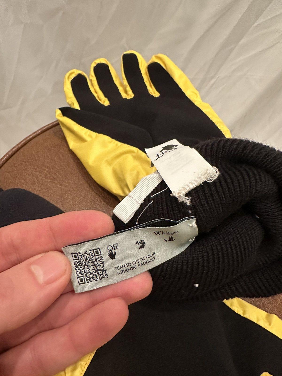 Off-White OFF WHITE GLOVES Size ONE SIZE - 8 Thumbnail