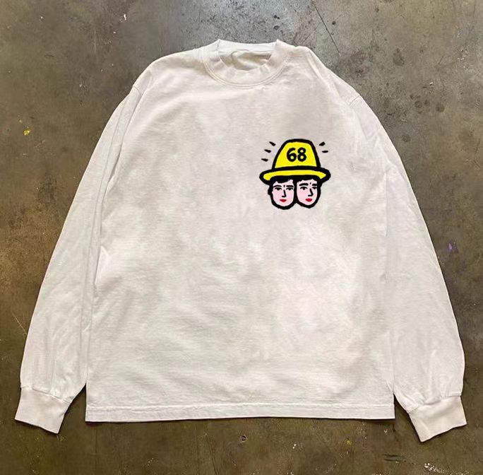 Japanese Brand White retro yellow hat print long sleeve t-shirt Size US L / EU 52-54 / 3 - 1 Thumbnail