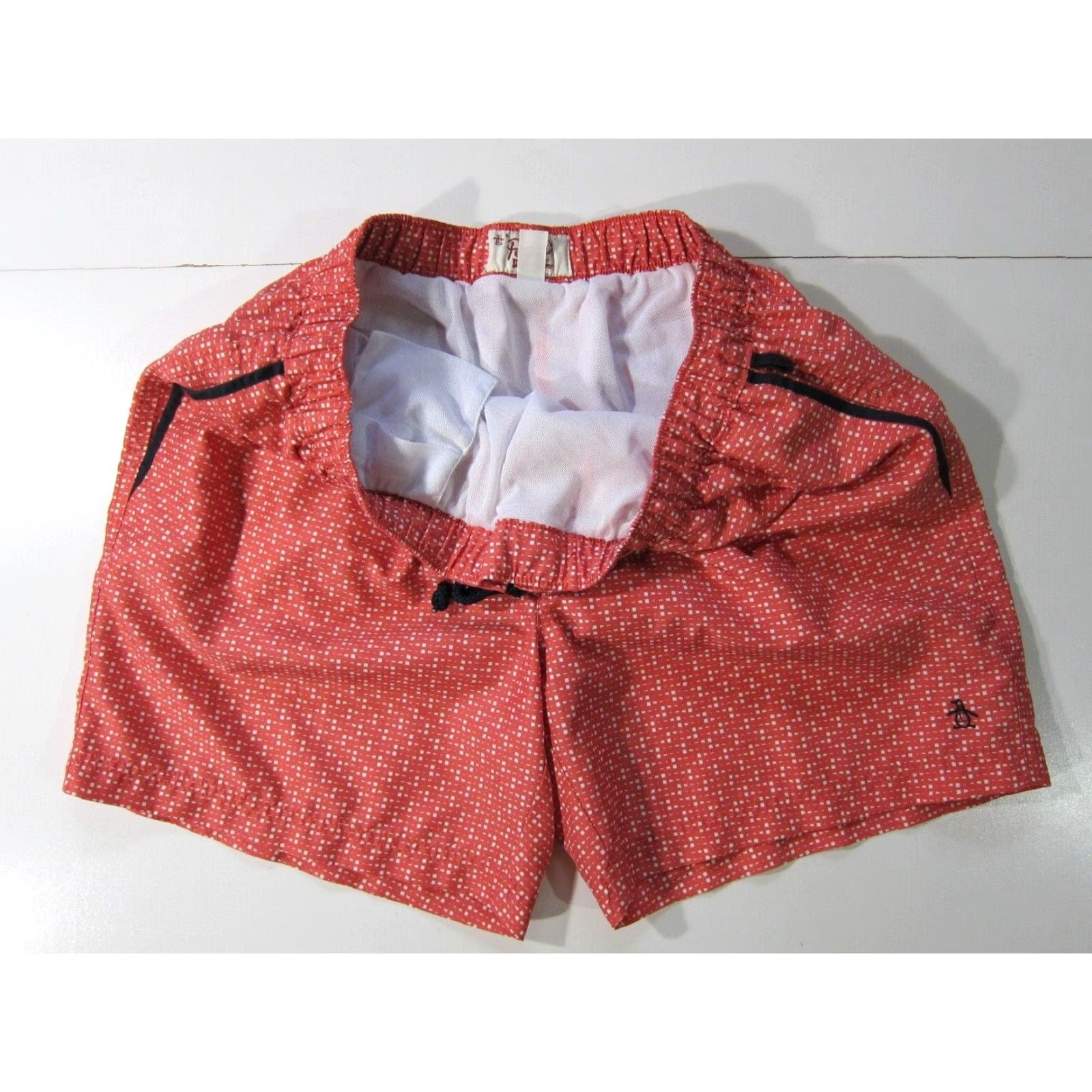Original Penguin Penguin Munsing Wear Pink White Polka Dot Lined Pocket Swim Trunks Men Large Size US 33 - 7 Thumbnail