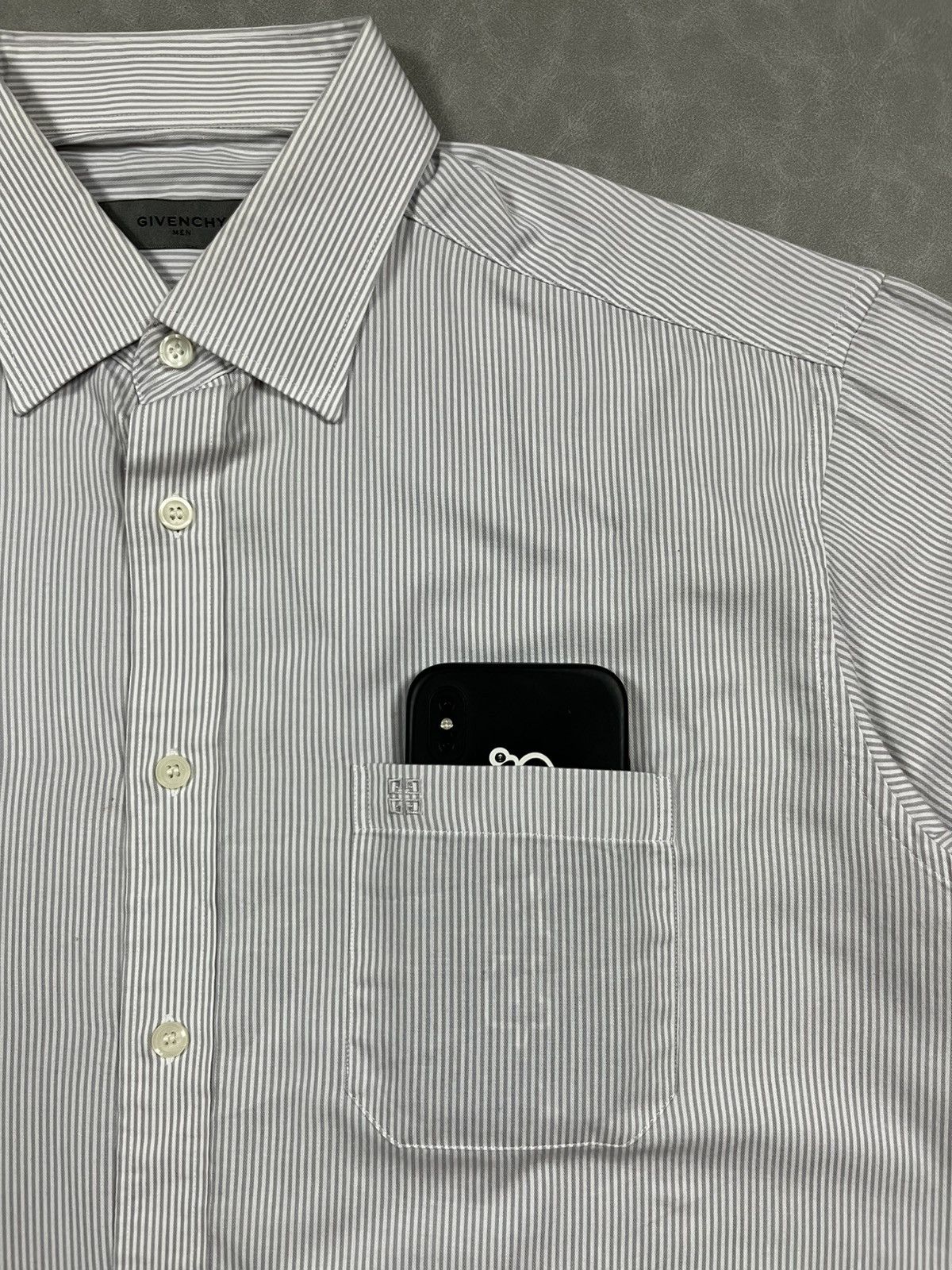 Givenchy Givenchy button up shirt Size US L / EU 52-54 / 3 - 7 Thumbnail