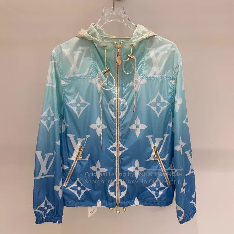 Louis Vuitton Louis Vuitton Blue logo presbyopic full print hooded draws Size XS / US 0-2 / IT 36-38 - 1 Thumbnail