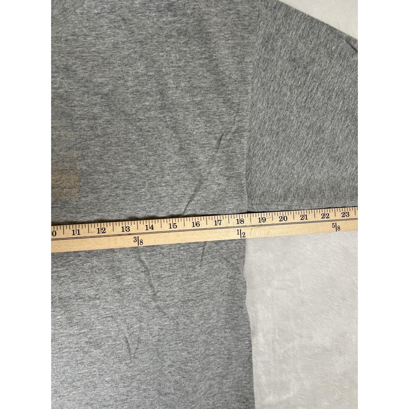 Mossimo Vintage Mossimo T-Shirt Mens Medium Ghost Print Gray Graphic Size US M / EU 48-50 / 2 - 6 Thumbnail