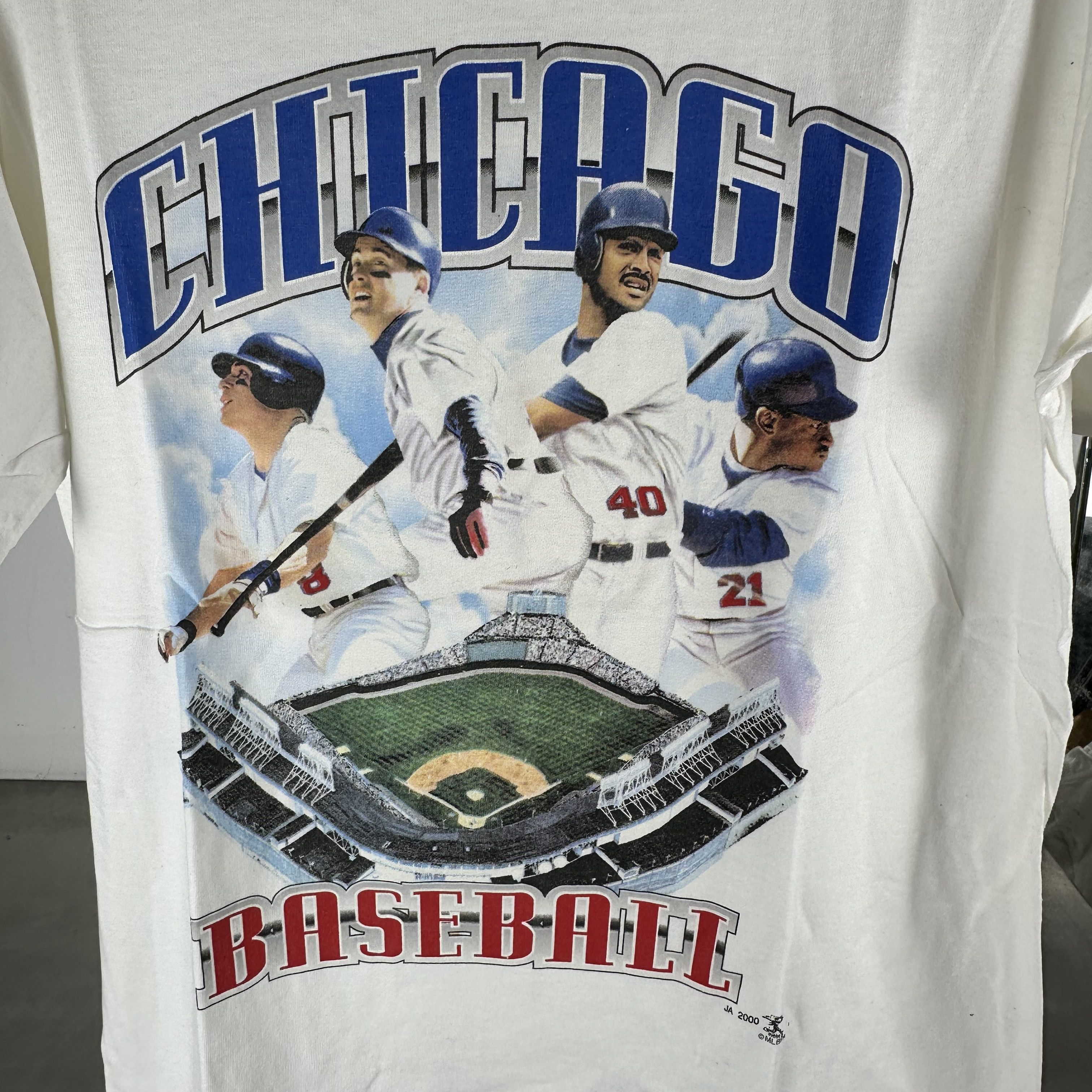 Vintage Vintage 2000 Chicago Cubs Baseball MLB Large T-Shirt Size US L / EU 52-54 / 3 - 2 Thumbnail