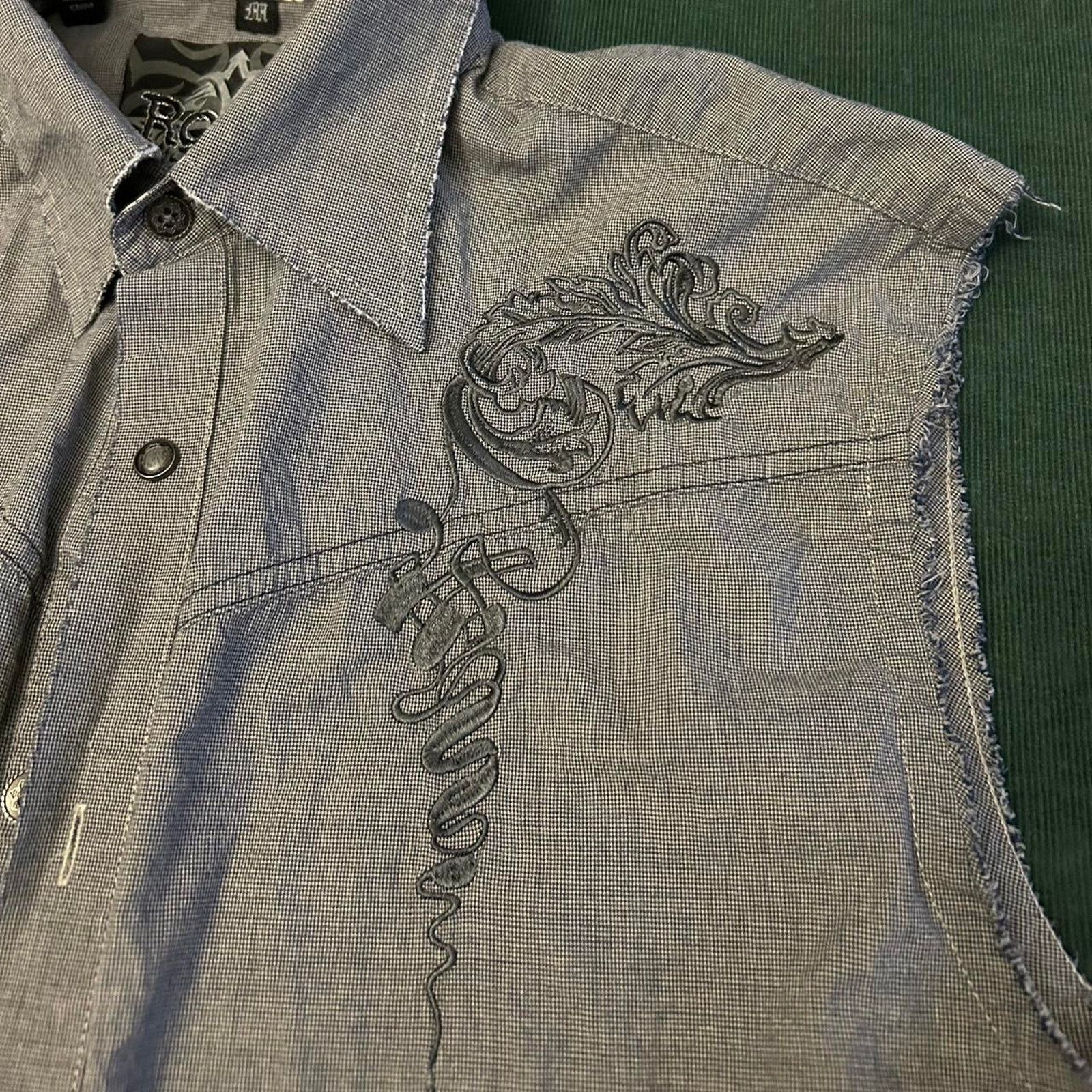 Roar Sleeveless roar button up Size US L / EU 52-54 / 3 - 3 Thumbnail