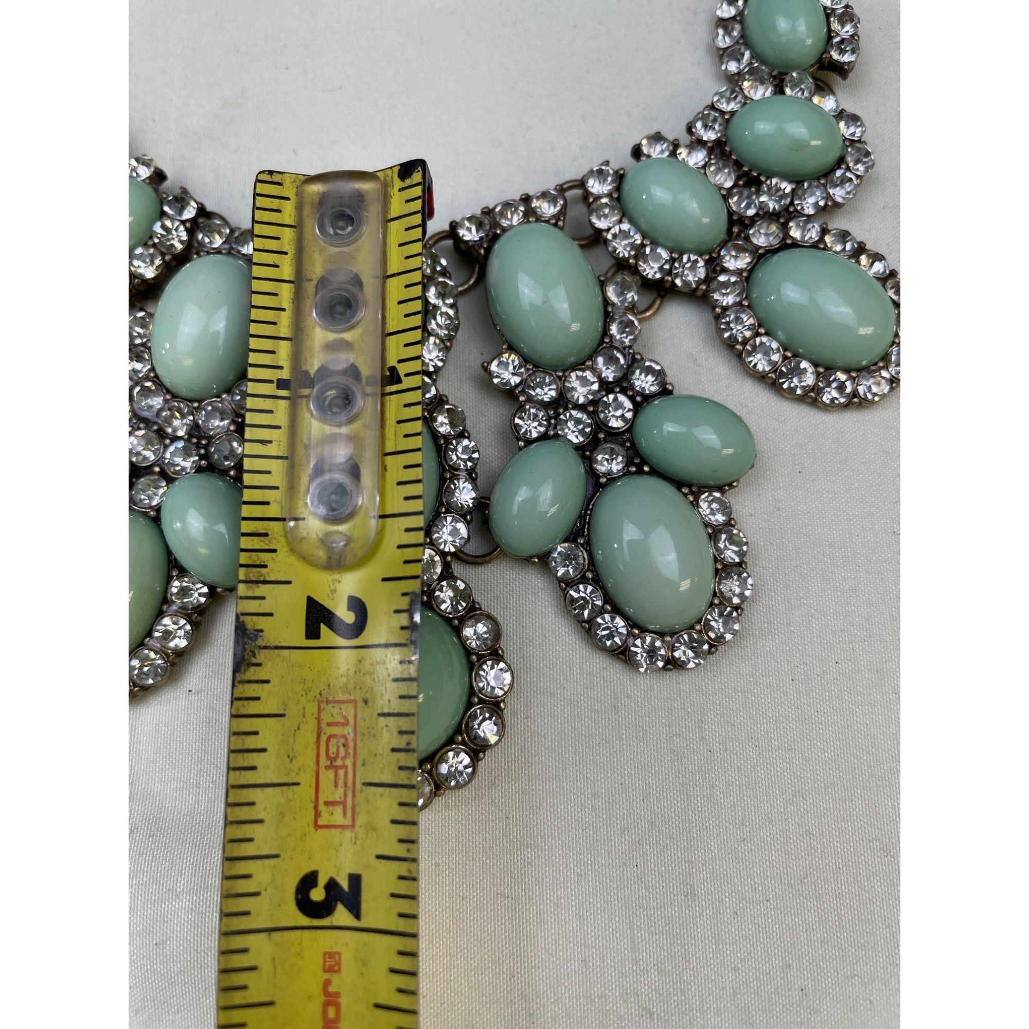 Other Vintage Women's Green and Clear Bib Drop Chain 9" SKU 6190 Size ONE SIZE - 5 Thumbnail