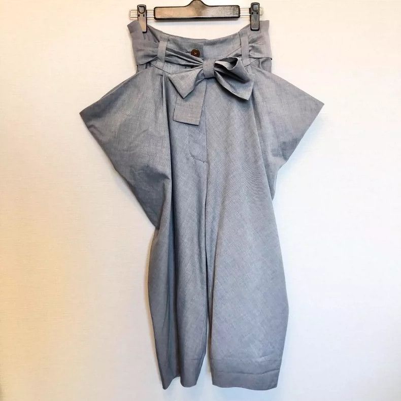 Vivienne Westwood Vivienne Westwood size2 Old-fashioned irregular pants and t Size 26" / US 2 / IT 38 - 1 Thumbnail