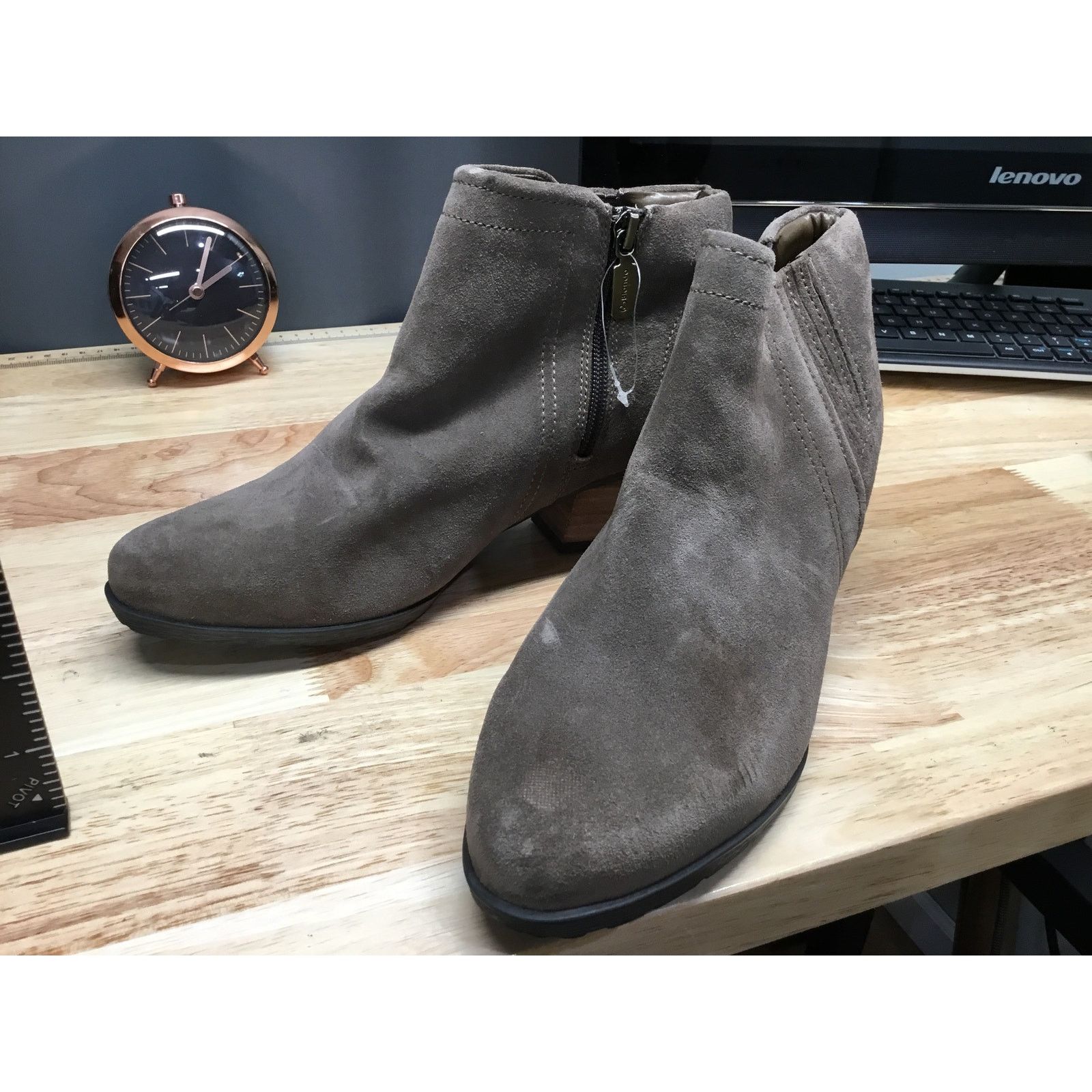 Other Blondo Valli Ankle Bootie Women's 8 Gray Suede Side Zip Size US 8 / IT 38 - 1 Thumbnail