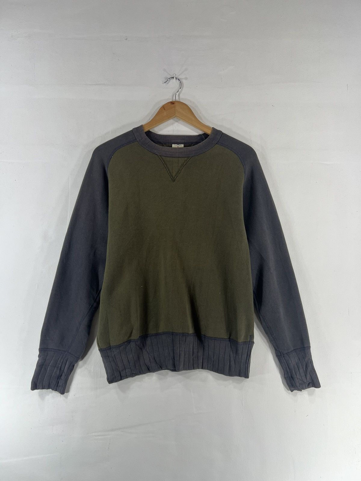 Japanese Brand × Two Moon × Vintage Vintage Two Moon Sweatshirt Size US L / EU 52-54 / 3 - 1 Thumbnail