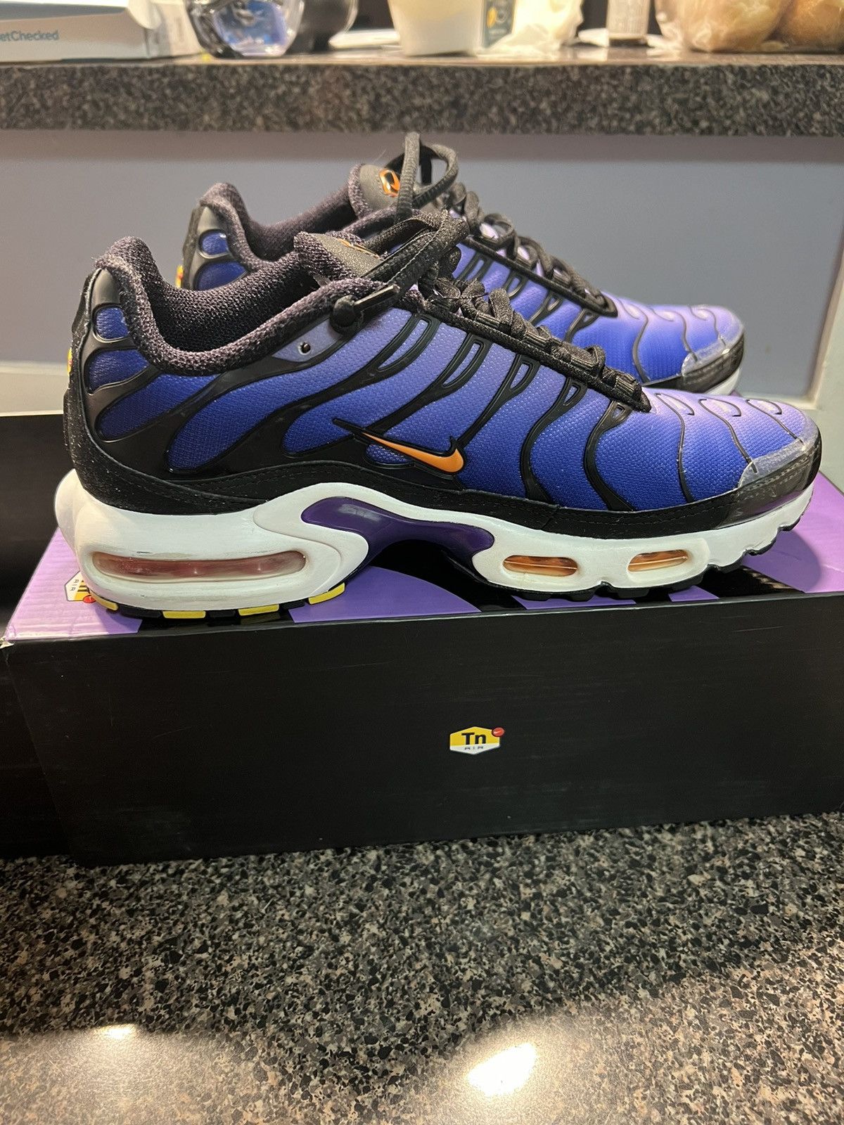 Nike Air Max Plus OG 'Voltage Size US 7.5 / EU 40-41 - 3 Thumbnail