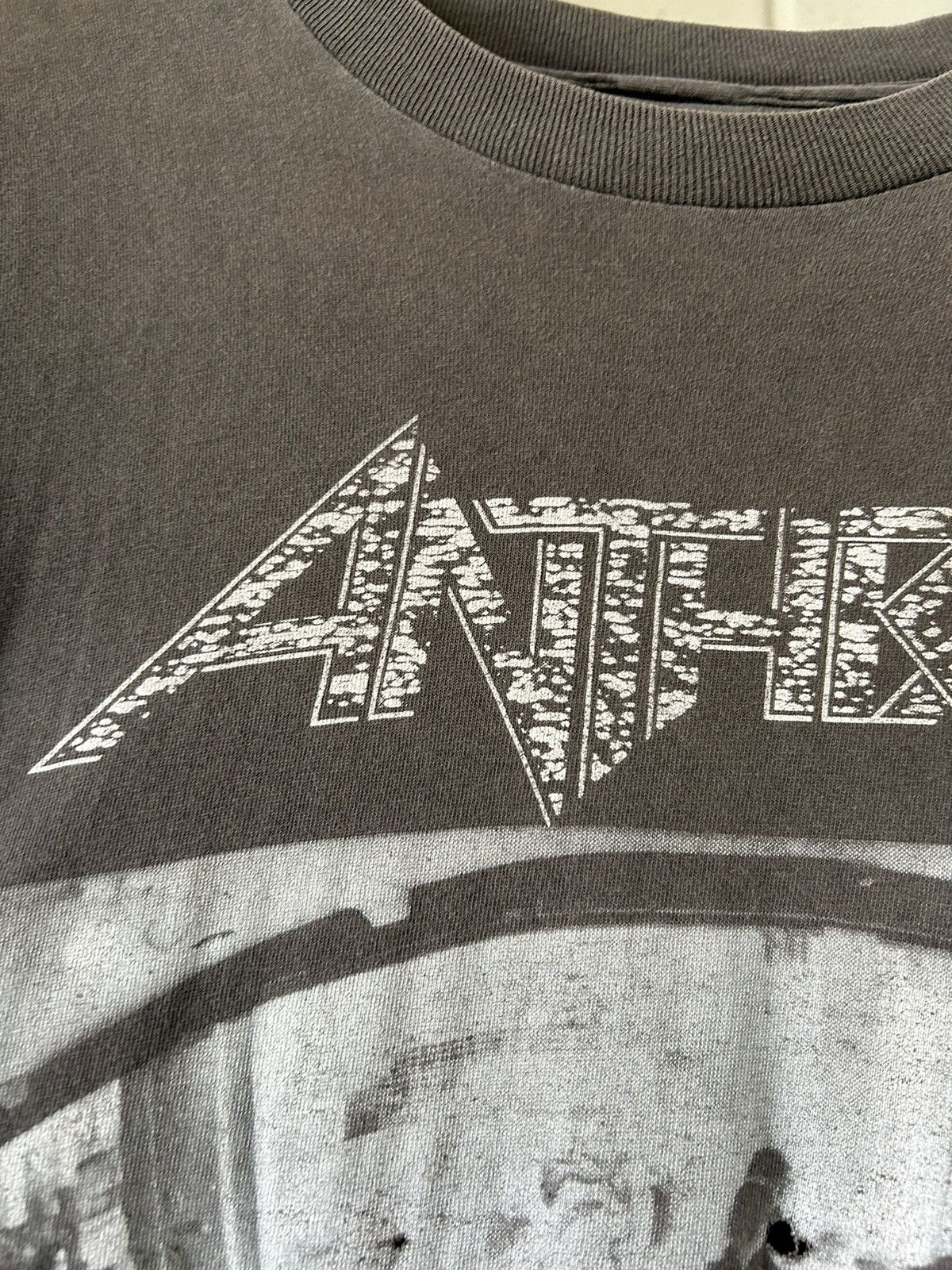 Band Tees × Vintage 1993 Anthrax Sound of White Noise Thrashed Tshirt 90s Size US L / EU 52-54 / 3 - 5 Thumbnail