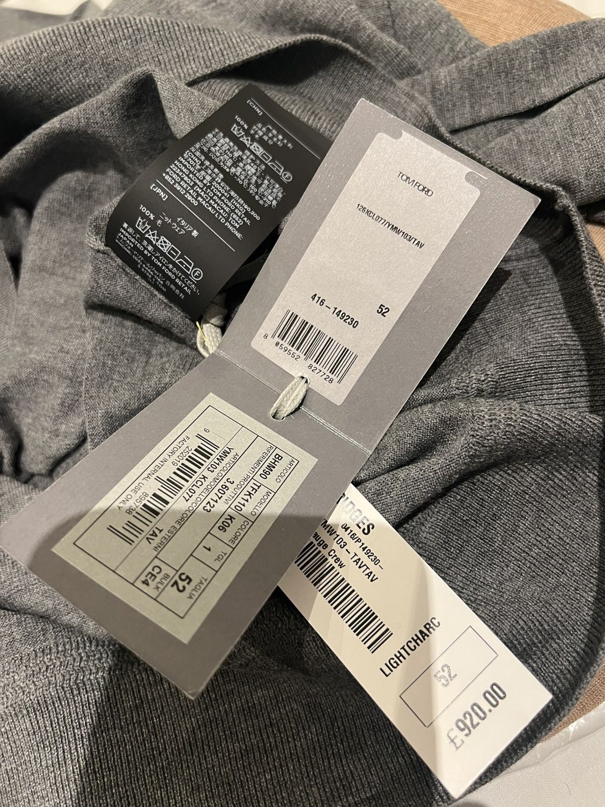 TOM FORD FINE GAUGE MERINO CREWNECK COLOUR CHARCOAL GREY 52