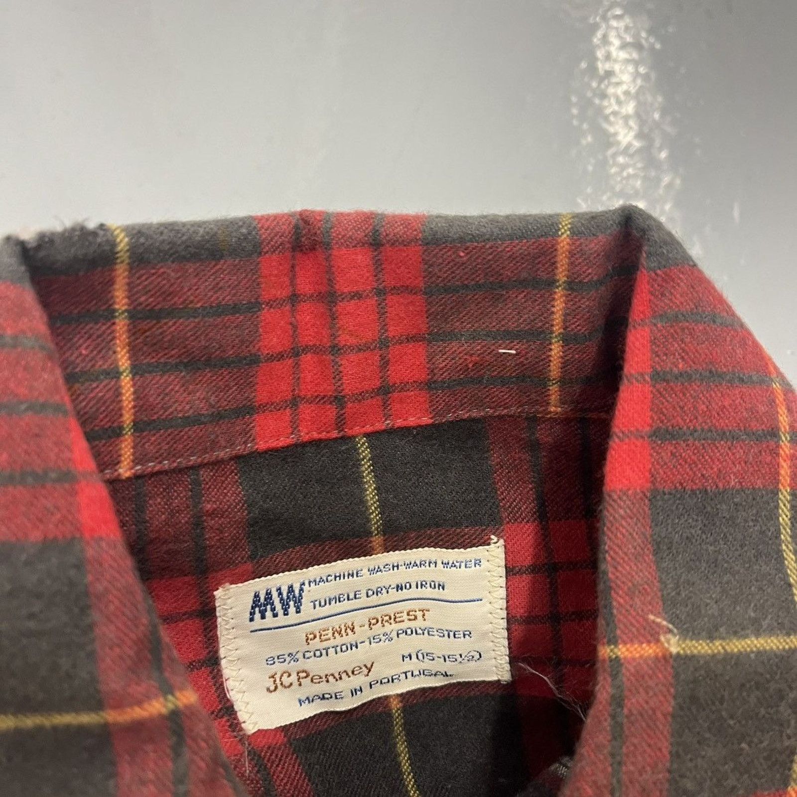 JCPenney NOS Vintage 70s JCPenney Red Plaid Flannel Loop Collar Size US M / EU 48-50 / 2 - 4 Thumbnail