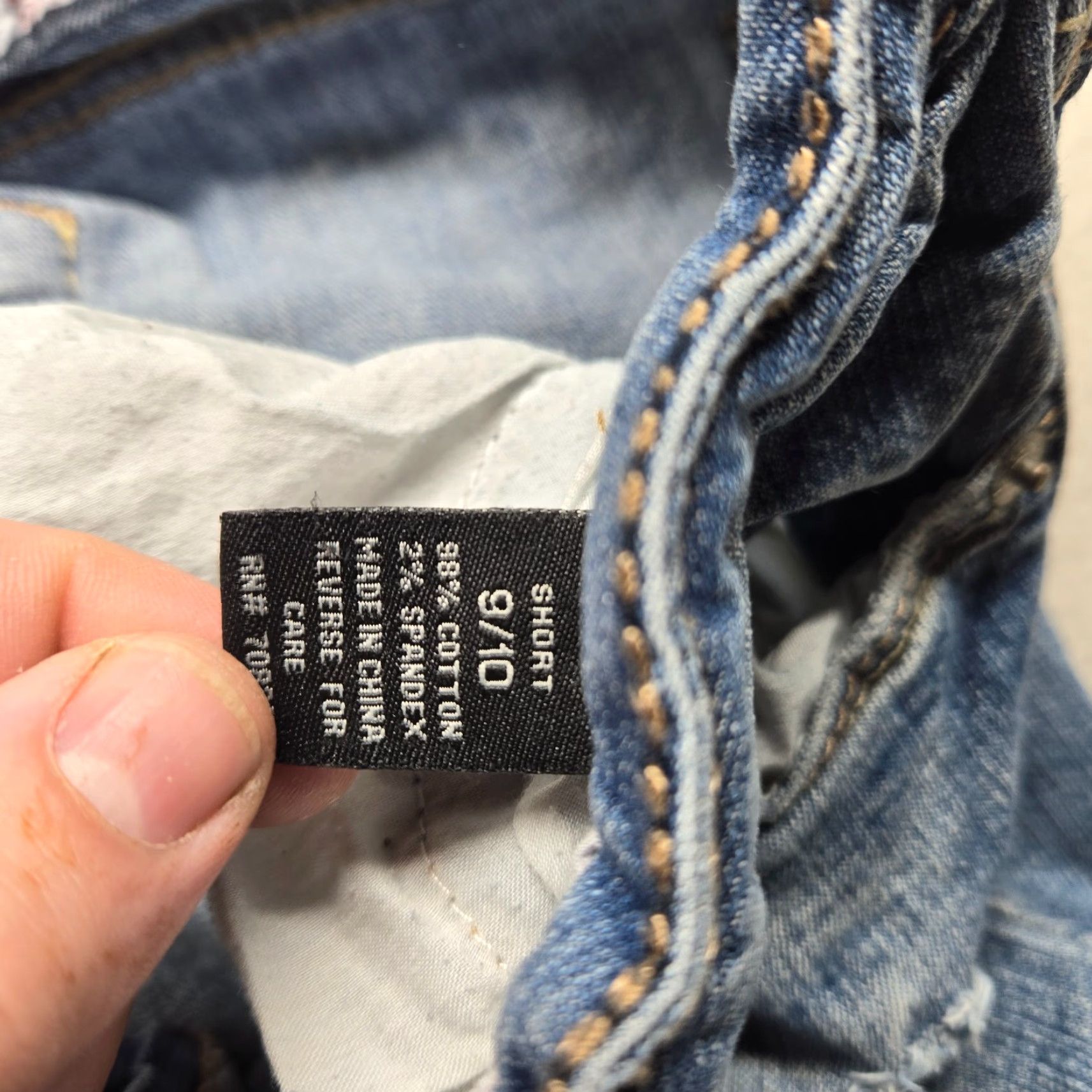 Vintage RUE 21 Jeans Women Pants Blue Low Rise Ankle Jegging Distressed 9/10 Ladies 10 Cotton Denim 5-Pocket Rise Low (6.5-8.5 in) Regular Womens Size 32" / US 10 / IT 46 - 5 Thumbnail