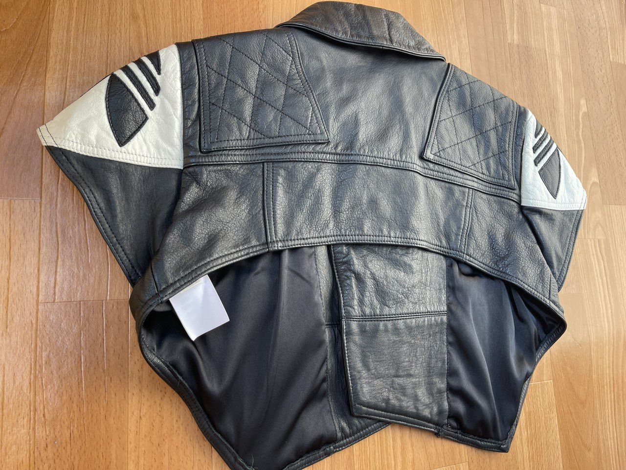 Adidas × Jeremy Scott Adidas Jeremy Scott leather biker jacket, Wings vest, O27140 Size S / US 4 / IT 40 - 5 Thumbnail