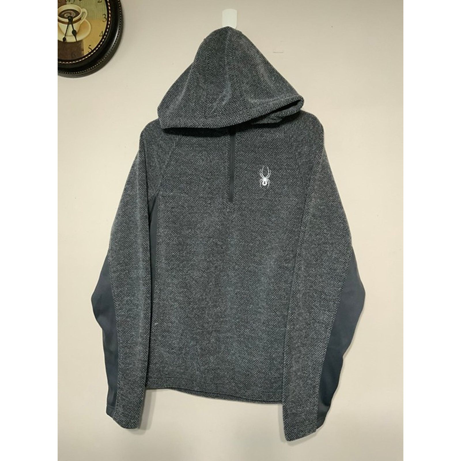 Spyder Spyder Gray Pullover Hoodie Small Logo Front Sweatshirt M Size US M / EU 48-50 / 2 - 1 Thumbnail
