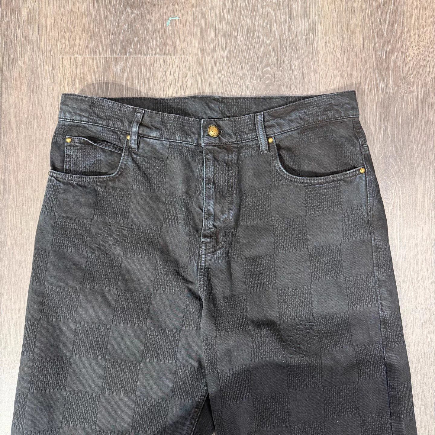 Louis Vuitton LV Black Damier Jacquard Denim 32 Worn Once Size US 32 / EU 48 - 3 Thumbnail