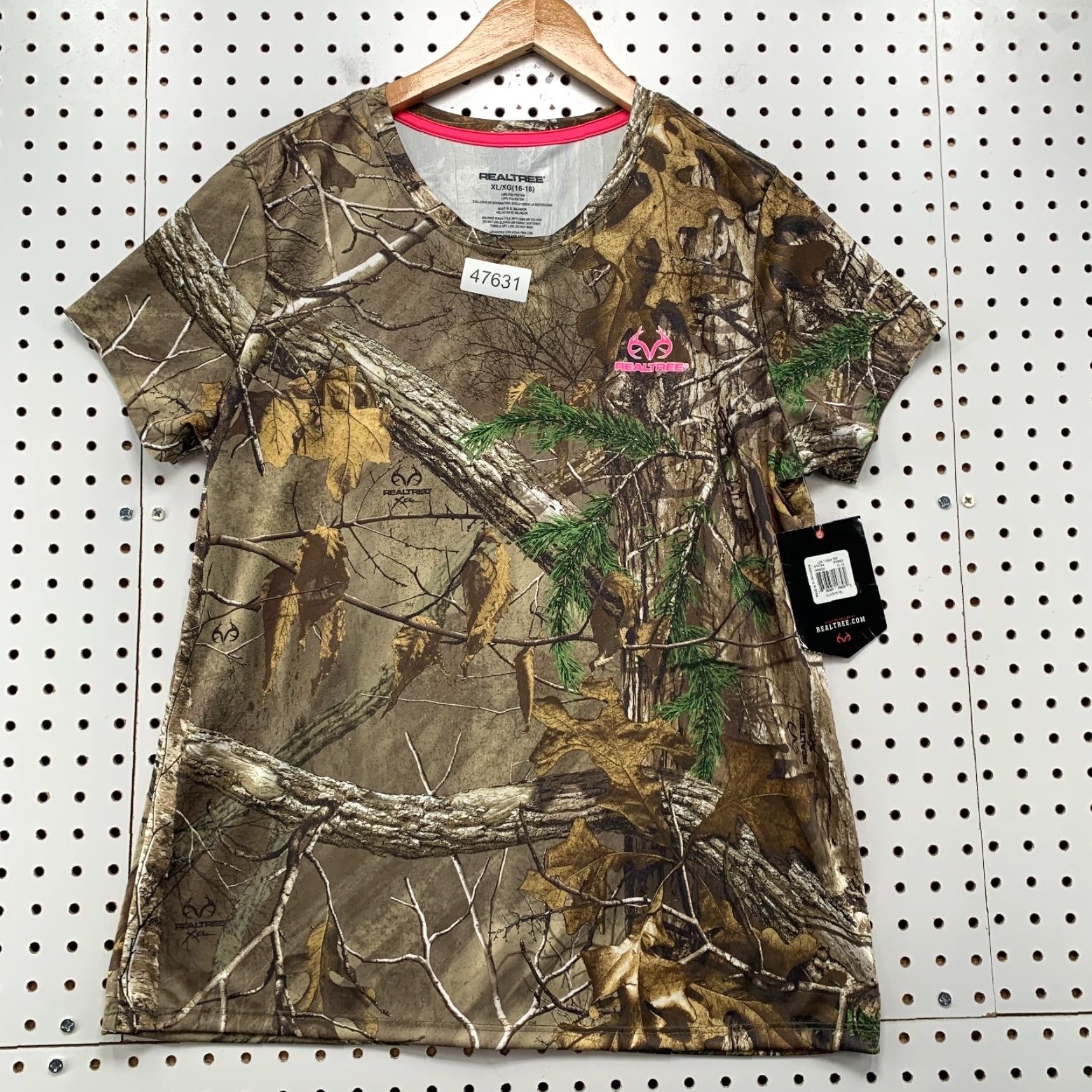 Realtree Realtree Camouflage Shirt Womens XL Camouflage Short Sleeve T-Shirt 16/18 Grey Size XL / US 12-14 / IT 48-50 - 2 Thumbnail