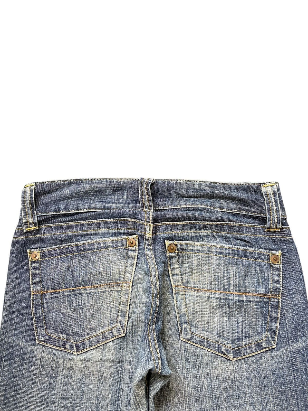 Uniqlo Vintage Japanese Uniqlo Distress Low Rise Flare Jeans Size 29" - 4 Thumbnail