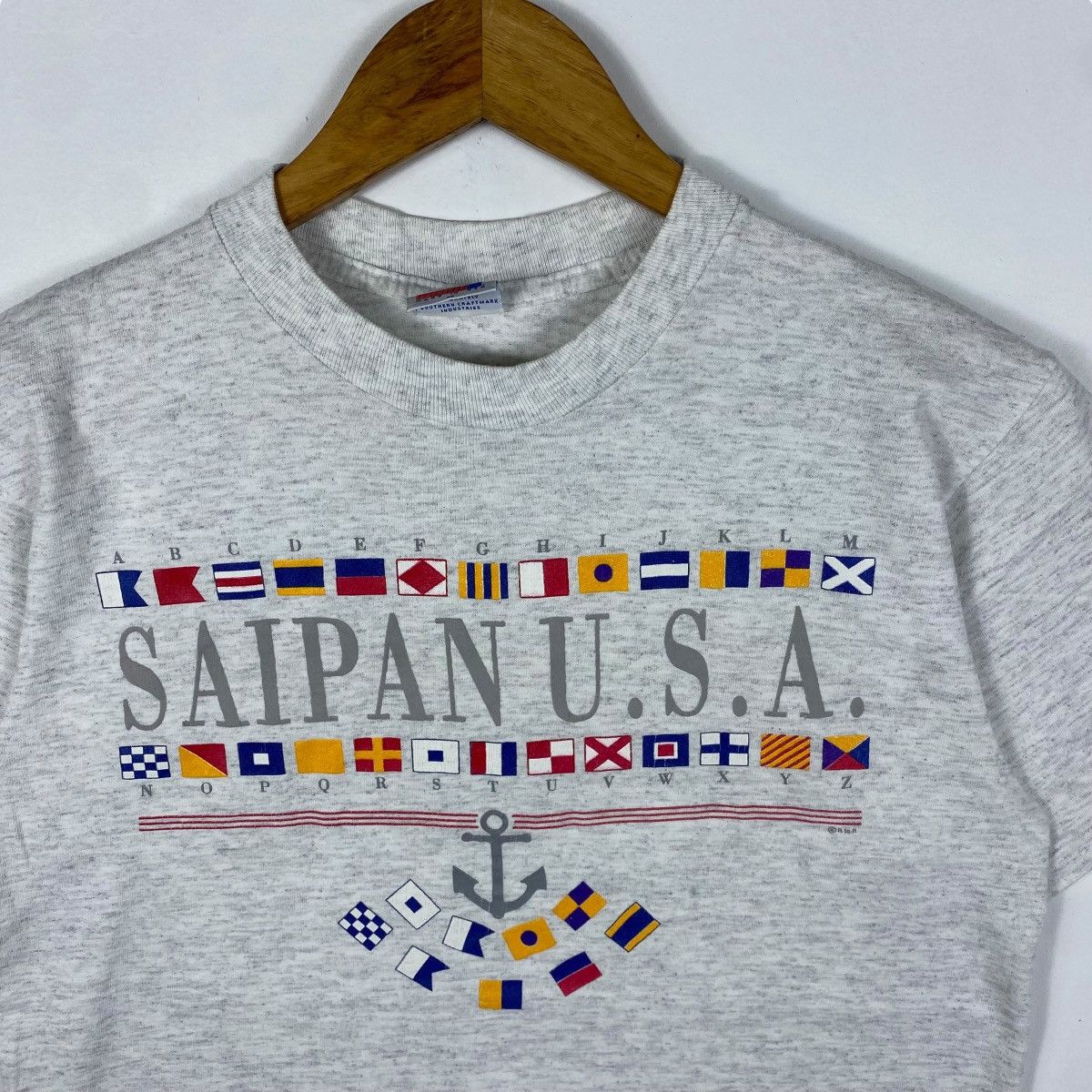 Vintage Vintage 90's SAIPAN USA Graphic Tee Shirt Medium Size Size US M / EU 48-50 / 2 - 2 Thumbnail