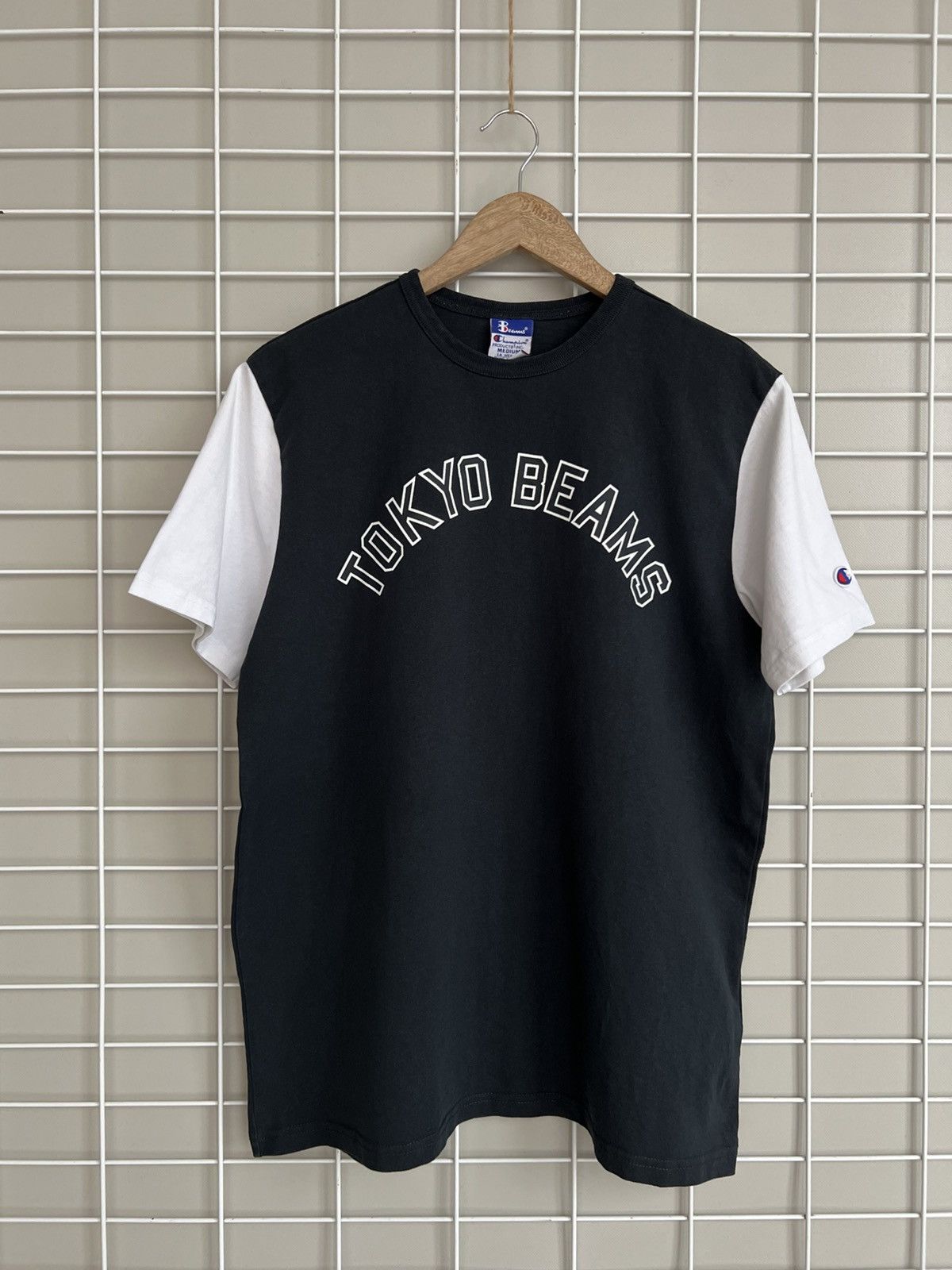 Beams Japan × Champion Beams x Champion T-Shirt Mens Size M Tokyo Beams Crew Neck Size US M / EU 48-50 / 2 - 1 Thumbnail