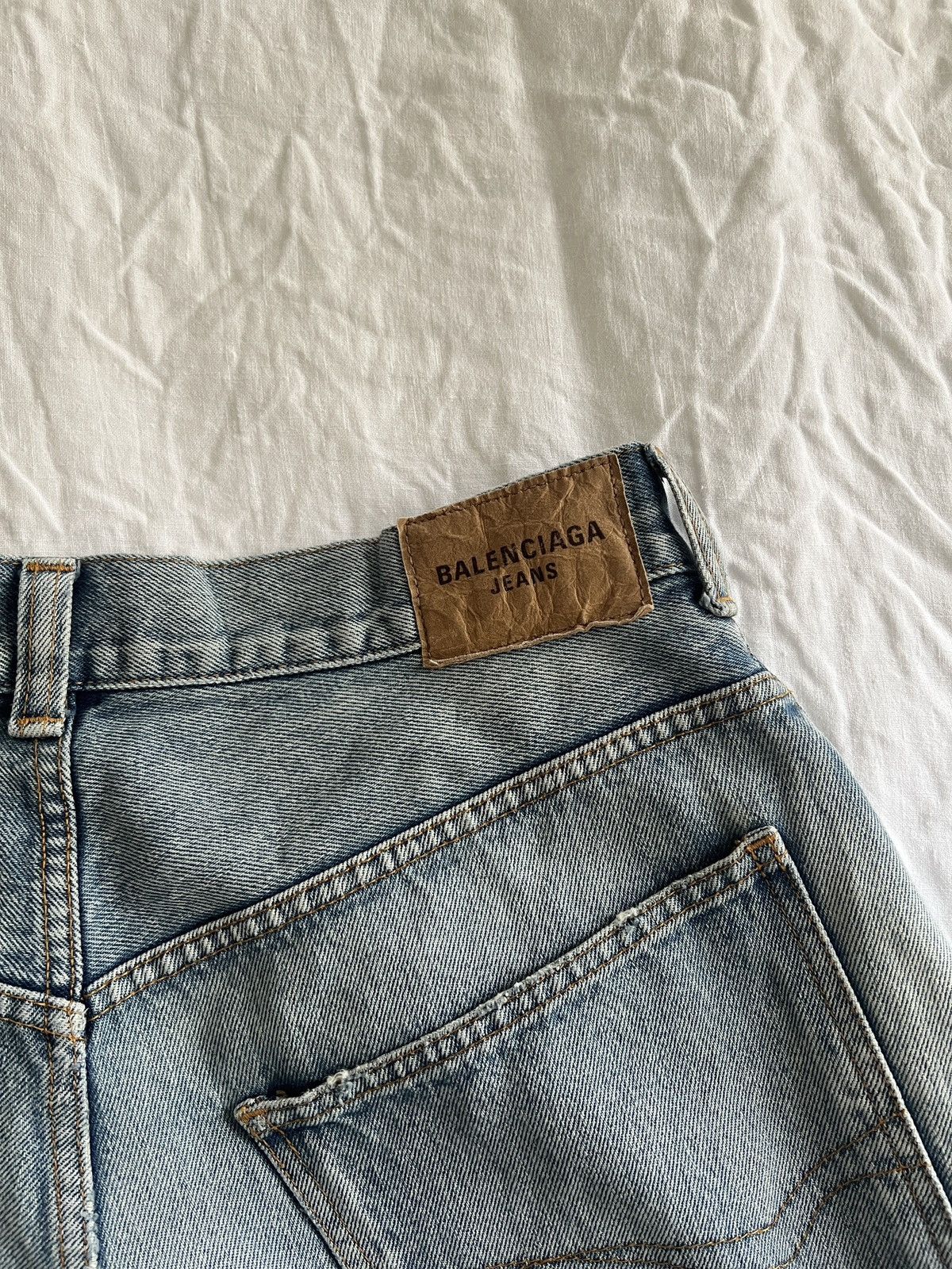 Balenciaga Balenciaga Baggy Jeans Washed Blue Color XS Size US 30 / EU 46 - 11 Thumbnail