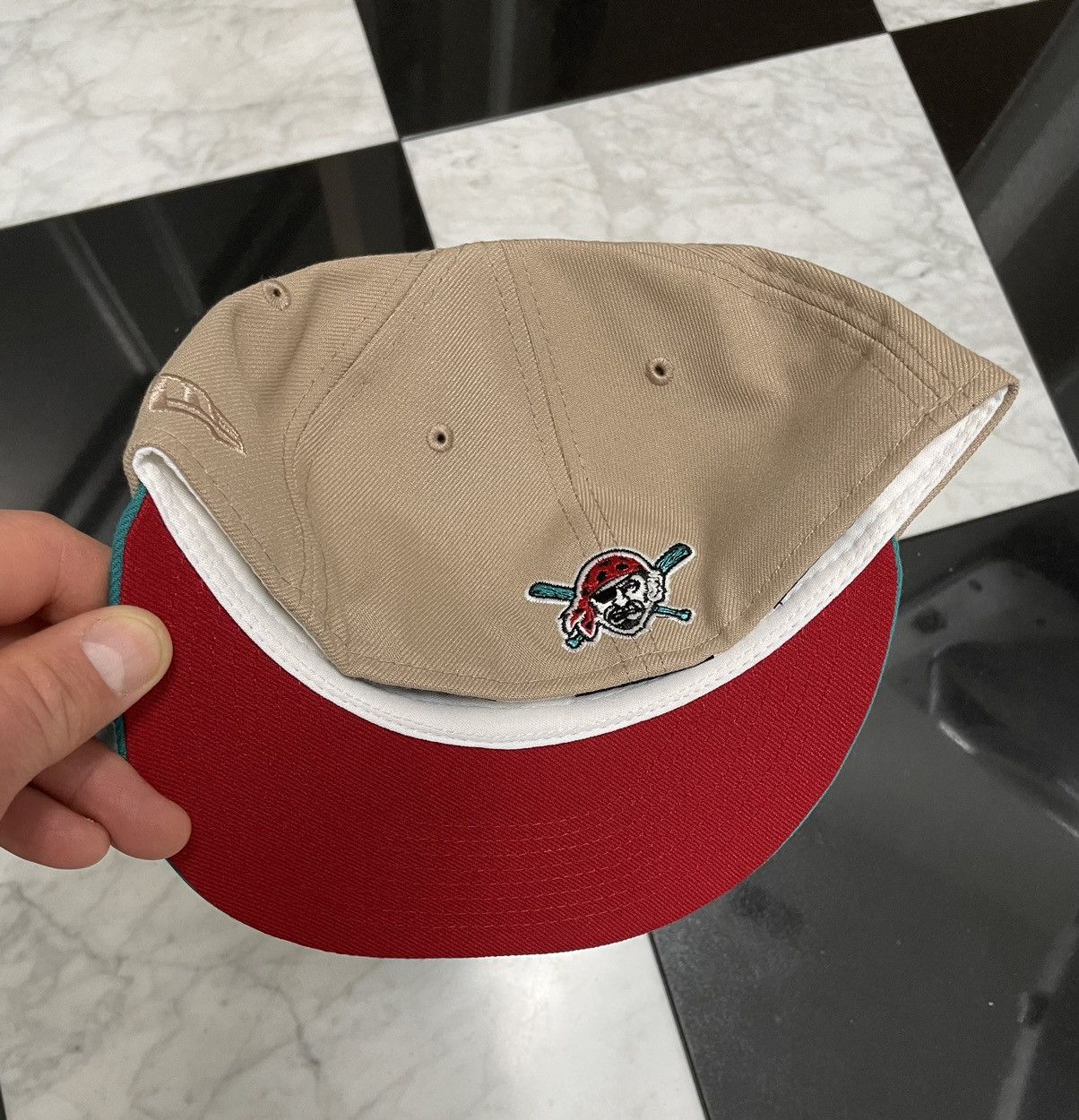 New Era 🔥 Exclusive Covid Pirates fitted hat Size ONE SIZE - 3 Thumbnail