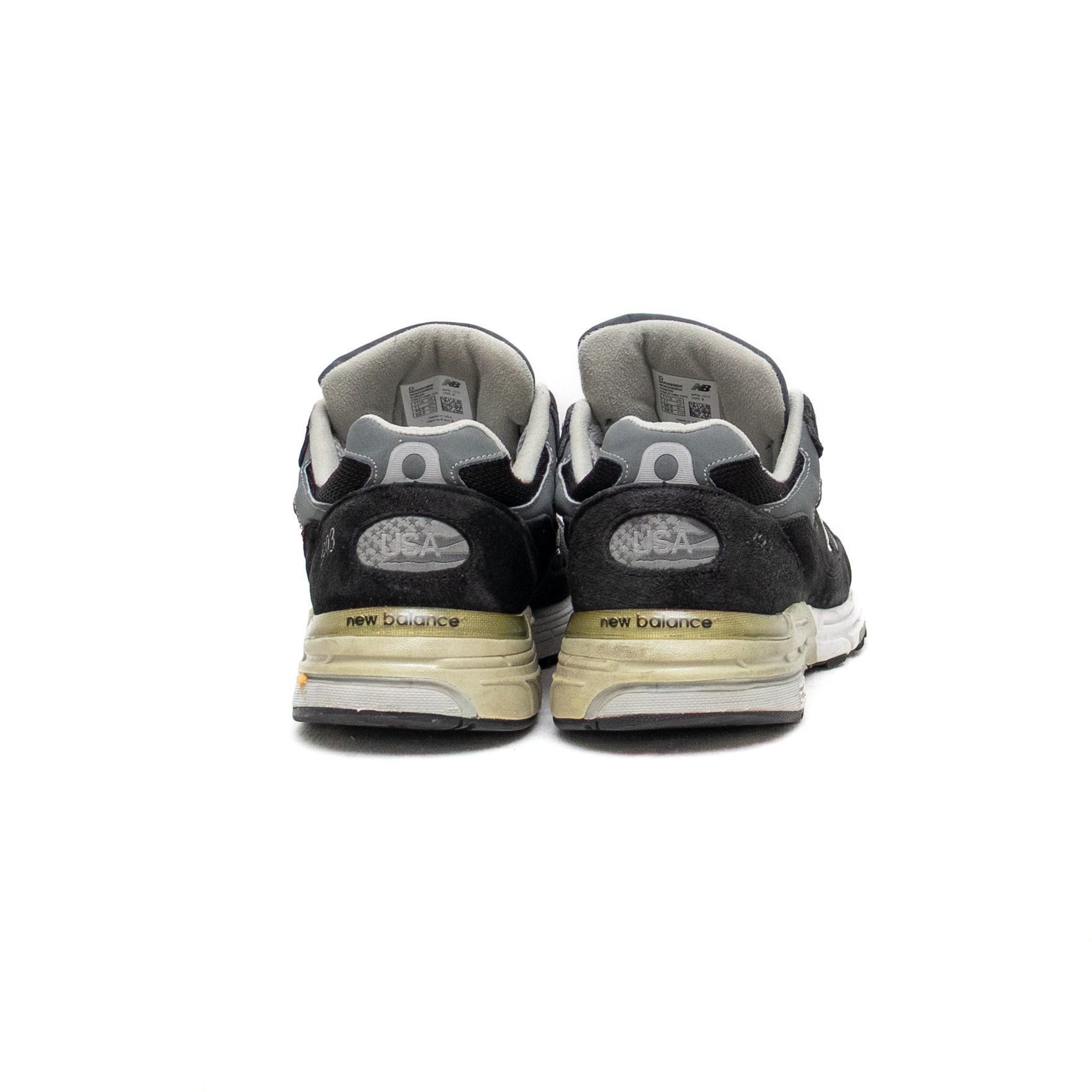 New Balance New Balance 993 Running Shoes Sneakers Black Gray MR993BK Size US 11.5 / EU 44-45 - 6 Thumbnail