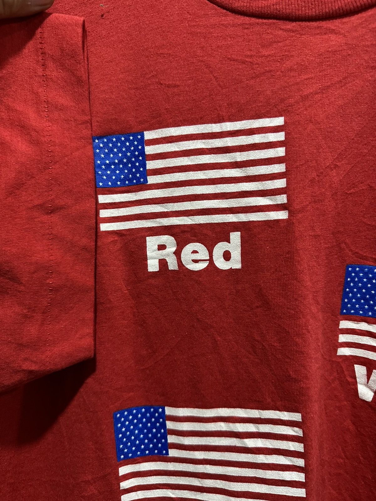 Band Tees × Vintage Vintage 90s Red White And Bowie Flag Usa Tee Size US XL / EU 56 / 4 - 7 Thumbnail