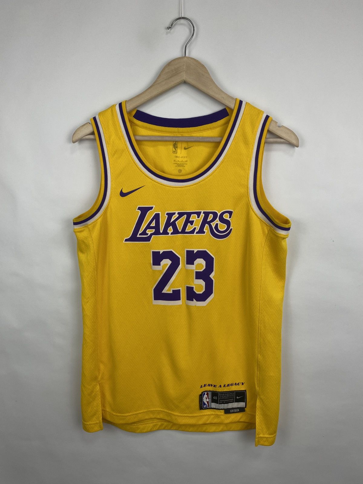 Nike 🇺🇸 Y2K Nike Lebron James 23 L. A. Lakers T-Shirt Y2K Just Don Size US S / EU 44-46 / 1 - 5 Thumbnail