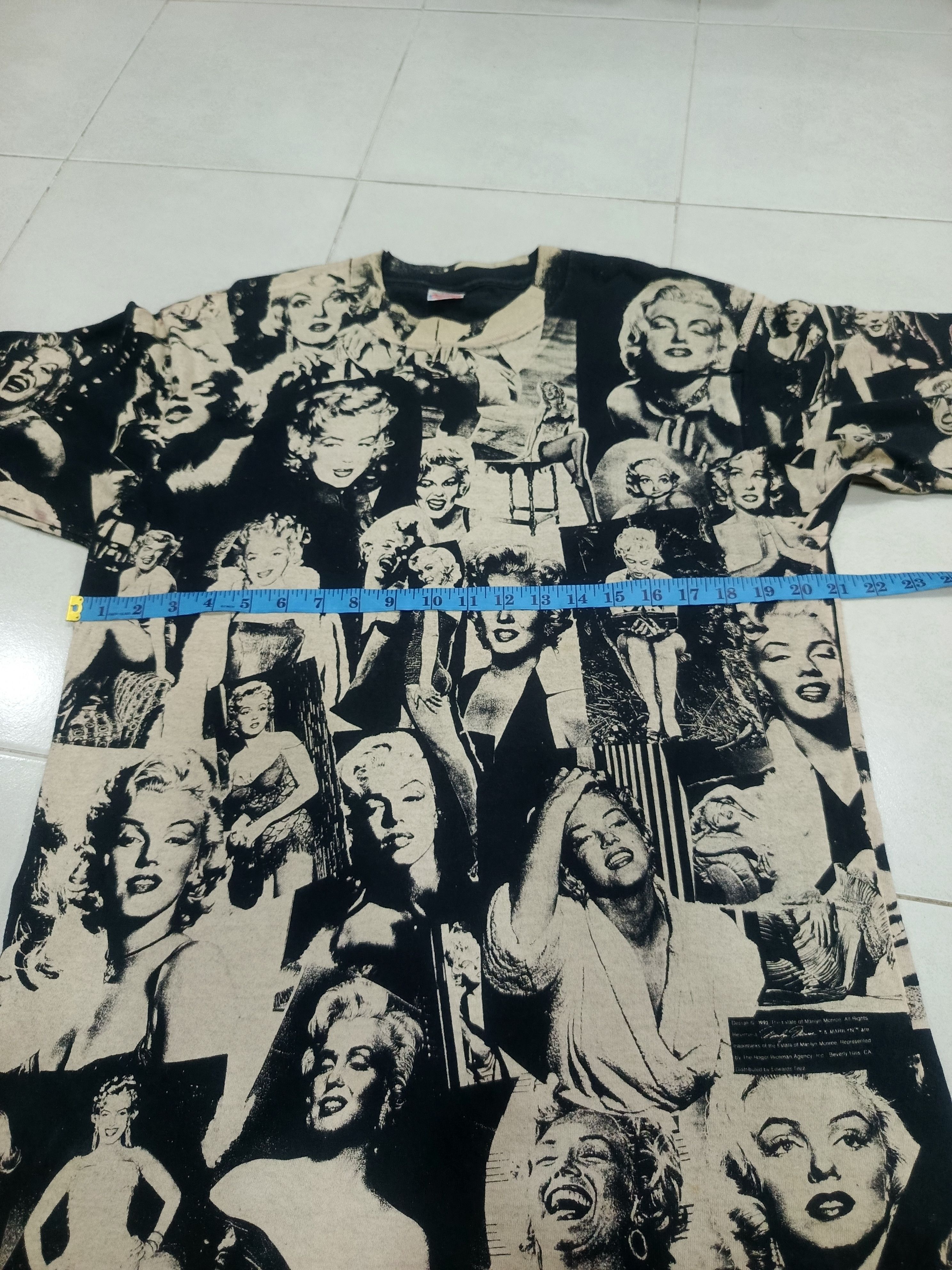 Vintage Marilyn Monroe tshirts Size US L / EU 52-54 / 3 - 10 Thumbnail