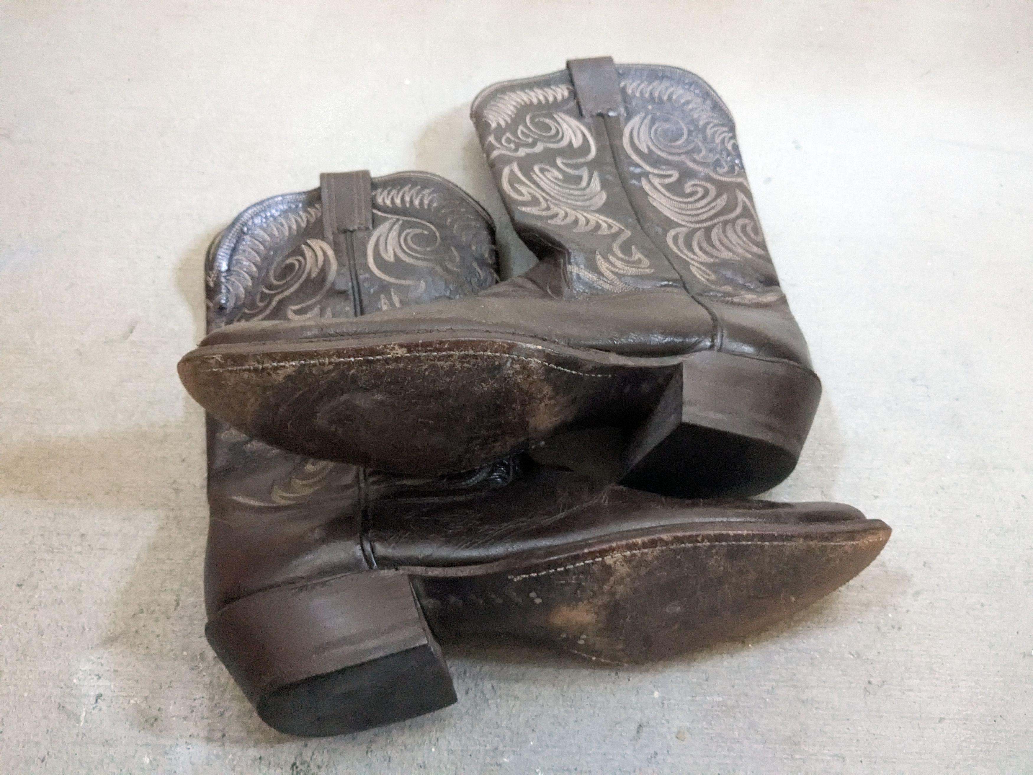 Genuine Leather Olathe Cowboy Boots 11 B Narrow Brown Leather USA Size US 11 / EU 44 - 13 Thumbnail