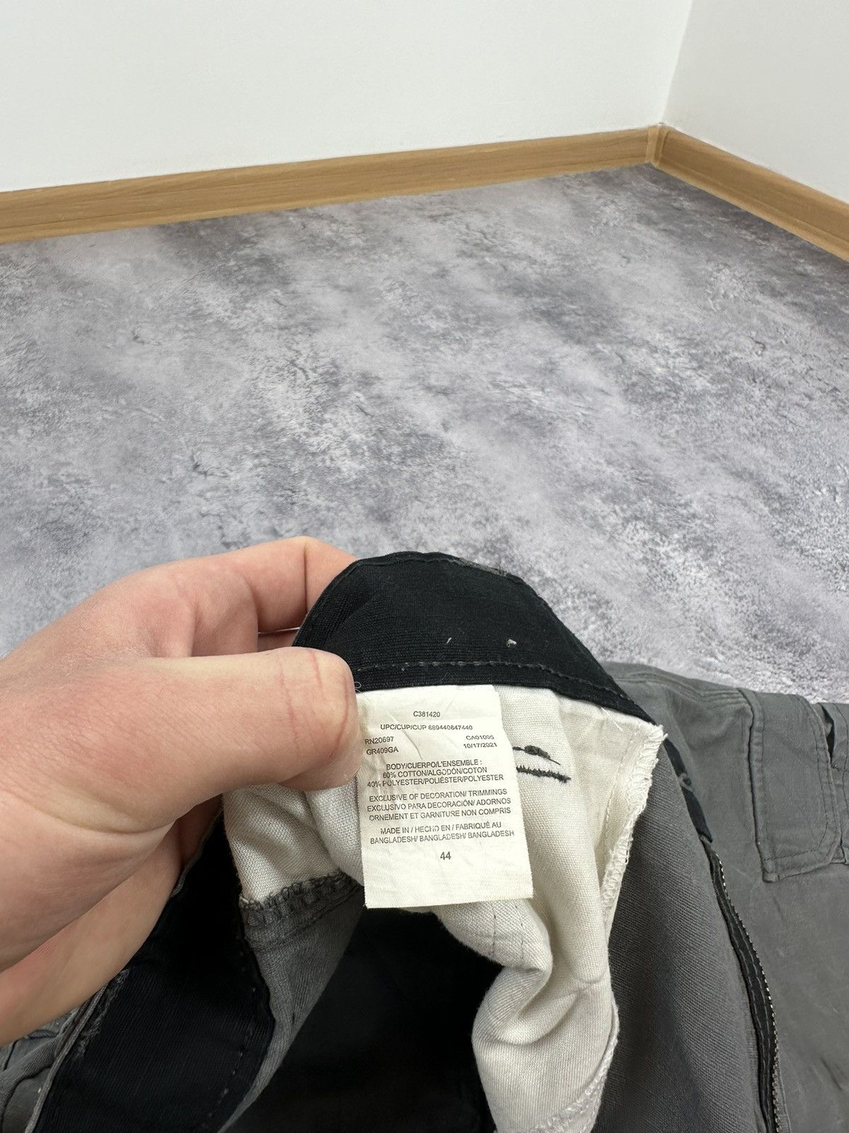 Dickies Vintage Dickies Cargo Carpenter Baggy Work Hype Y2K Shorts Size US 44 / EU 60 - 16 Thumbnail