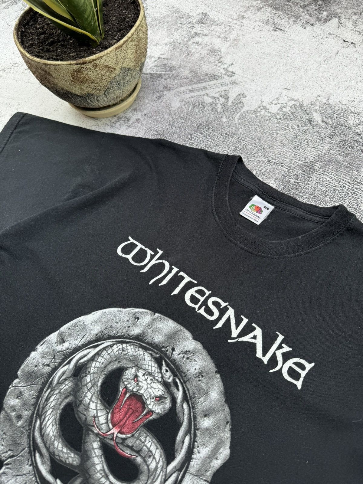Band Tees Vintage 2004 Whitesnake Band Merch Cartoon T Shirt 90S-OOS Size US XL / EU 56 / 4 - 7 Thumbnail
