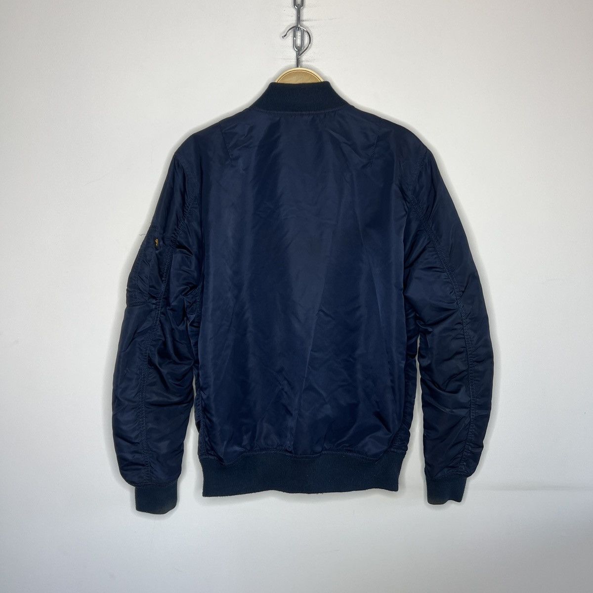 Alpha Industries Alpha Industries Bomber Jacket MA-1 Navy Nylon M size Size US M / EU 48-50 / 2 - 8 Thumbnail