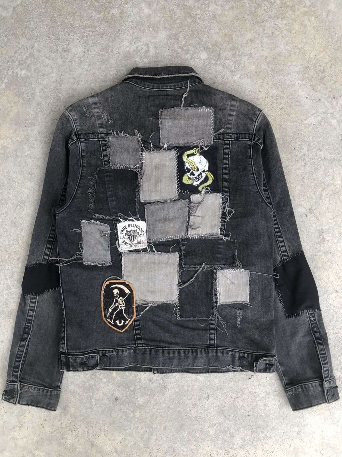 True Religion True Religion Denim Jacket Boro Patchwork Distressed Size US M / EU 48-50 / 2 - 1 Thumbnail