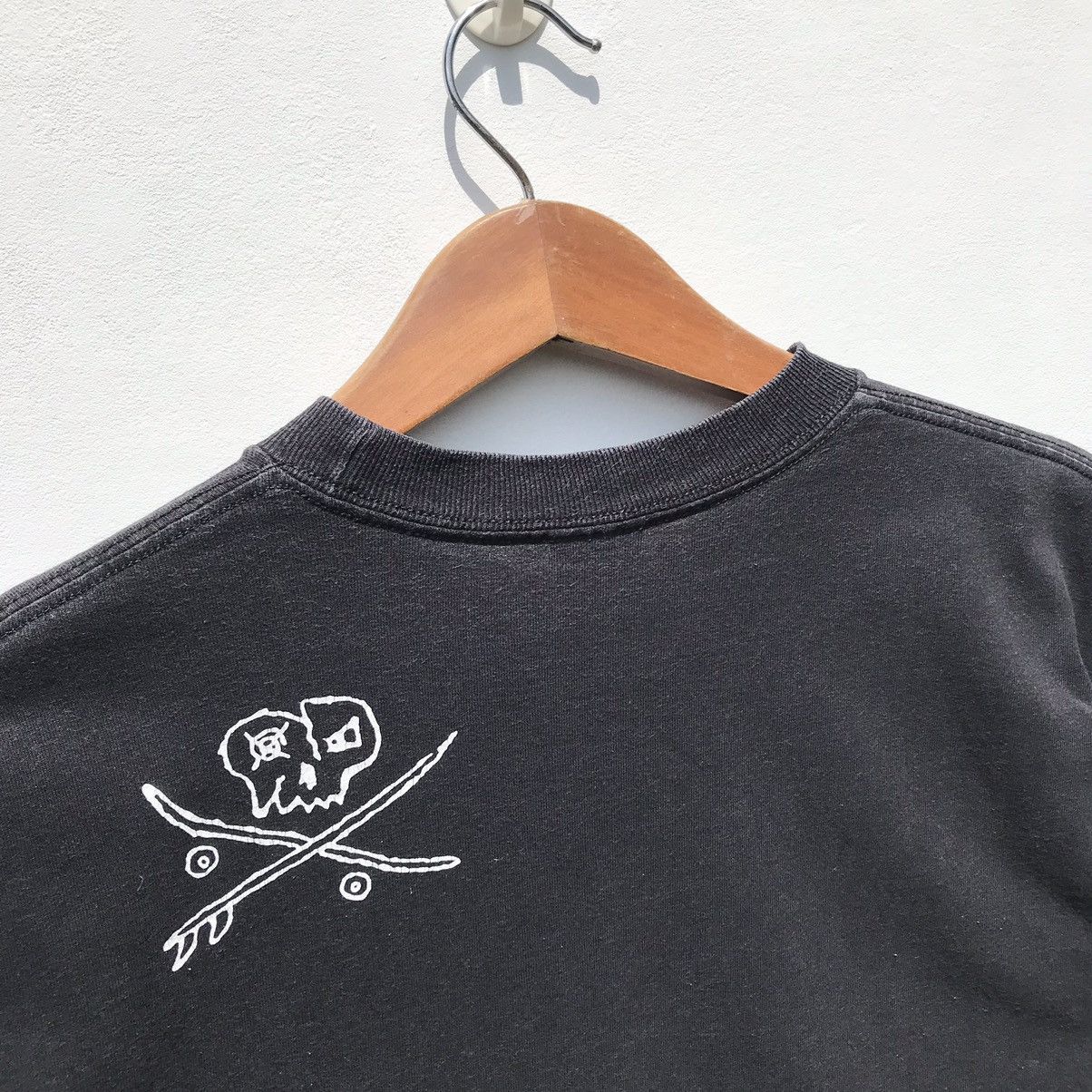 Vintage Vintage Denice Skatebord Shirt Dinece Skate SunFaded Size US S / EU 44-46 / 1 - 13 Thumbnail