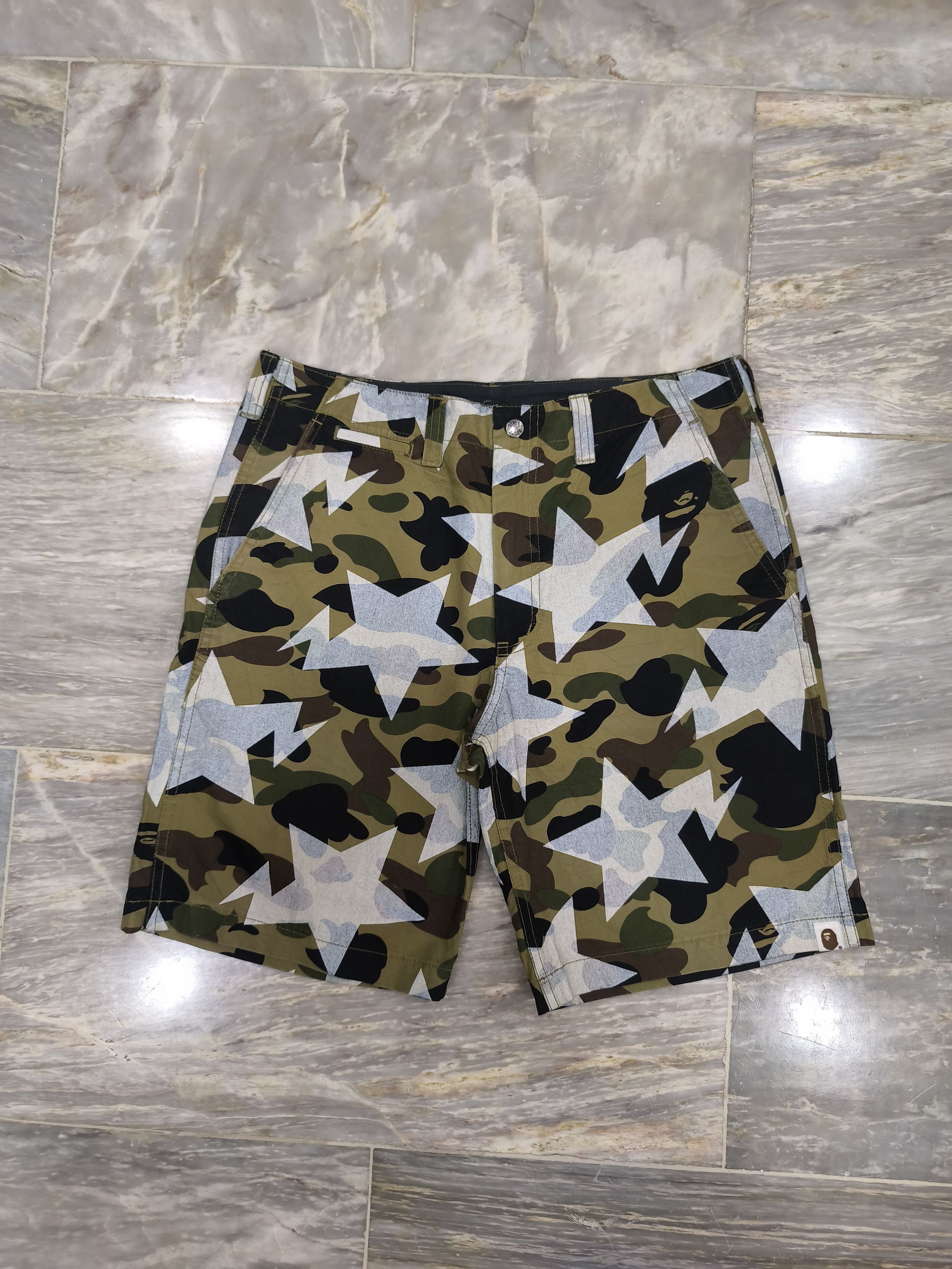 Bape OG Bape Classic Bapesta 1st Camo Shorts Size US 31 - 1 Thumbnail