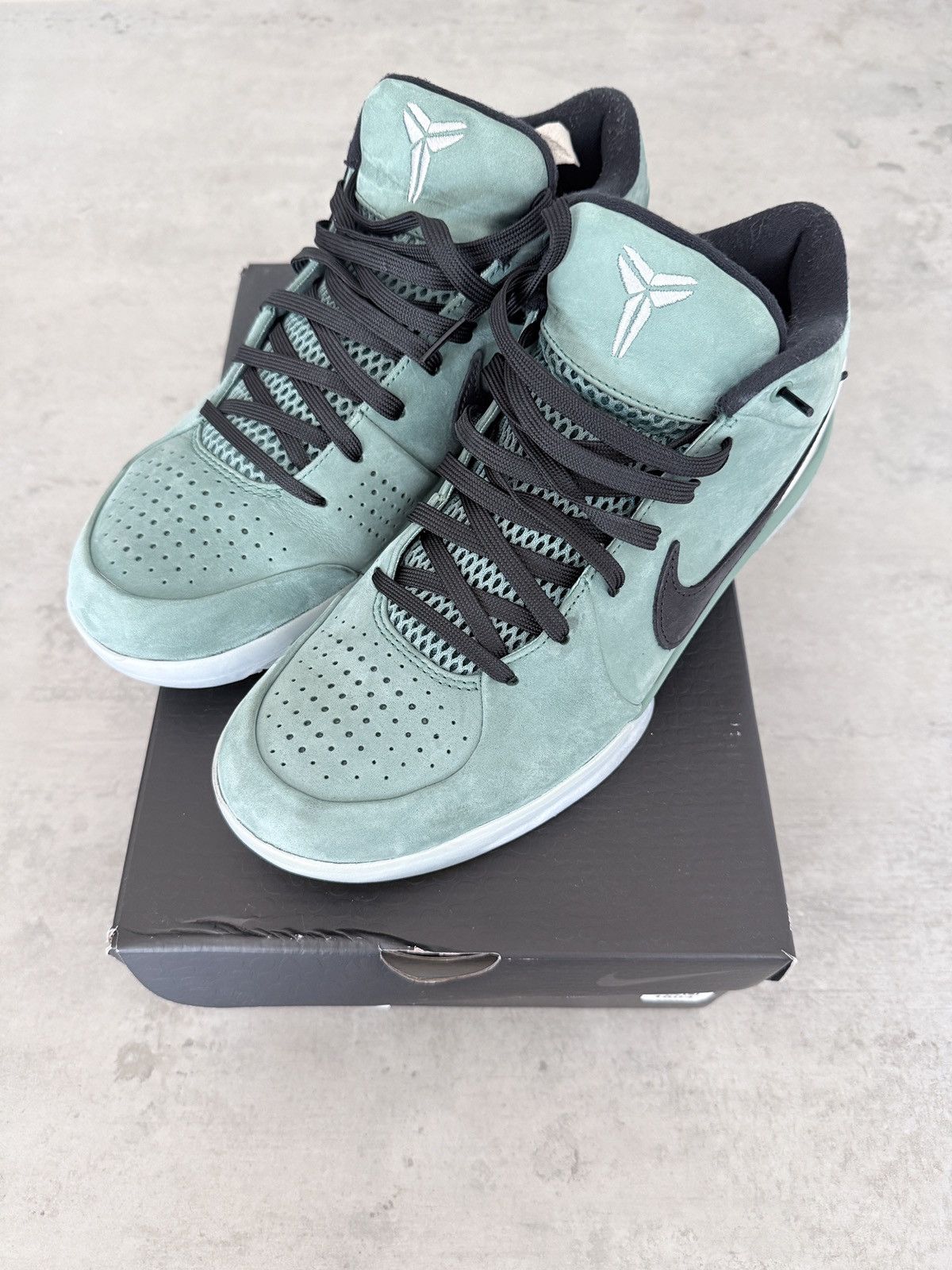 Nike Nike Kobe 4 Protro Girl Dad Size US 11 / EU 44 - 1 Thumbnail
