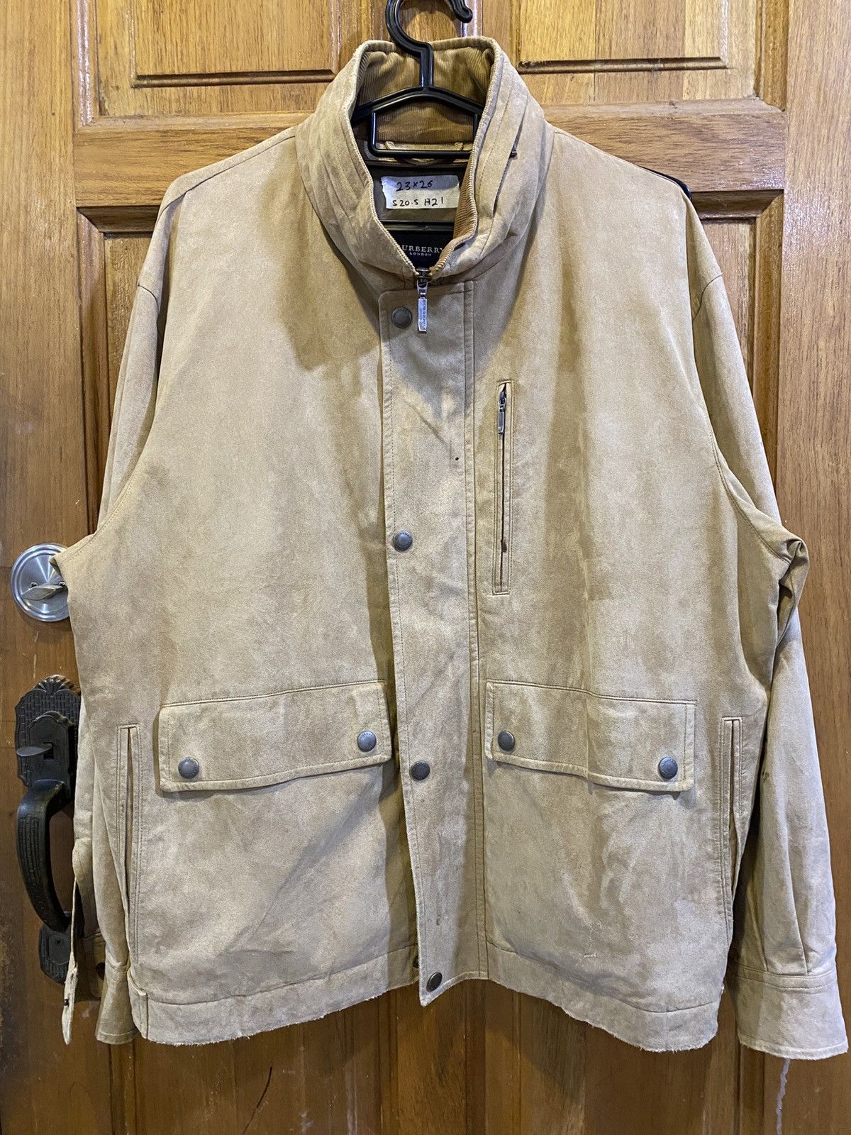 Burberry Burberry London Vintage Suede Leather Jacket Beige Size US M / EU 48-50 / 2 - 1 Thumbnail