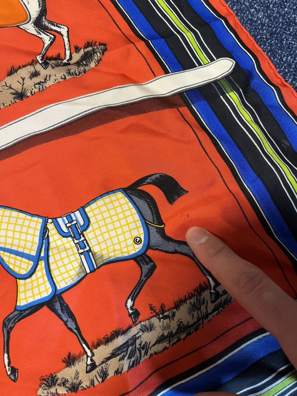 Hermes Hermes Couvertures et Tenues de Jour forever Scarf Size ONE SIZE - 8 Thumbnail