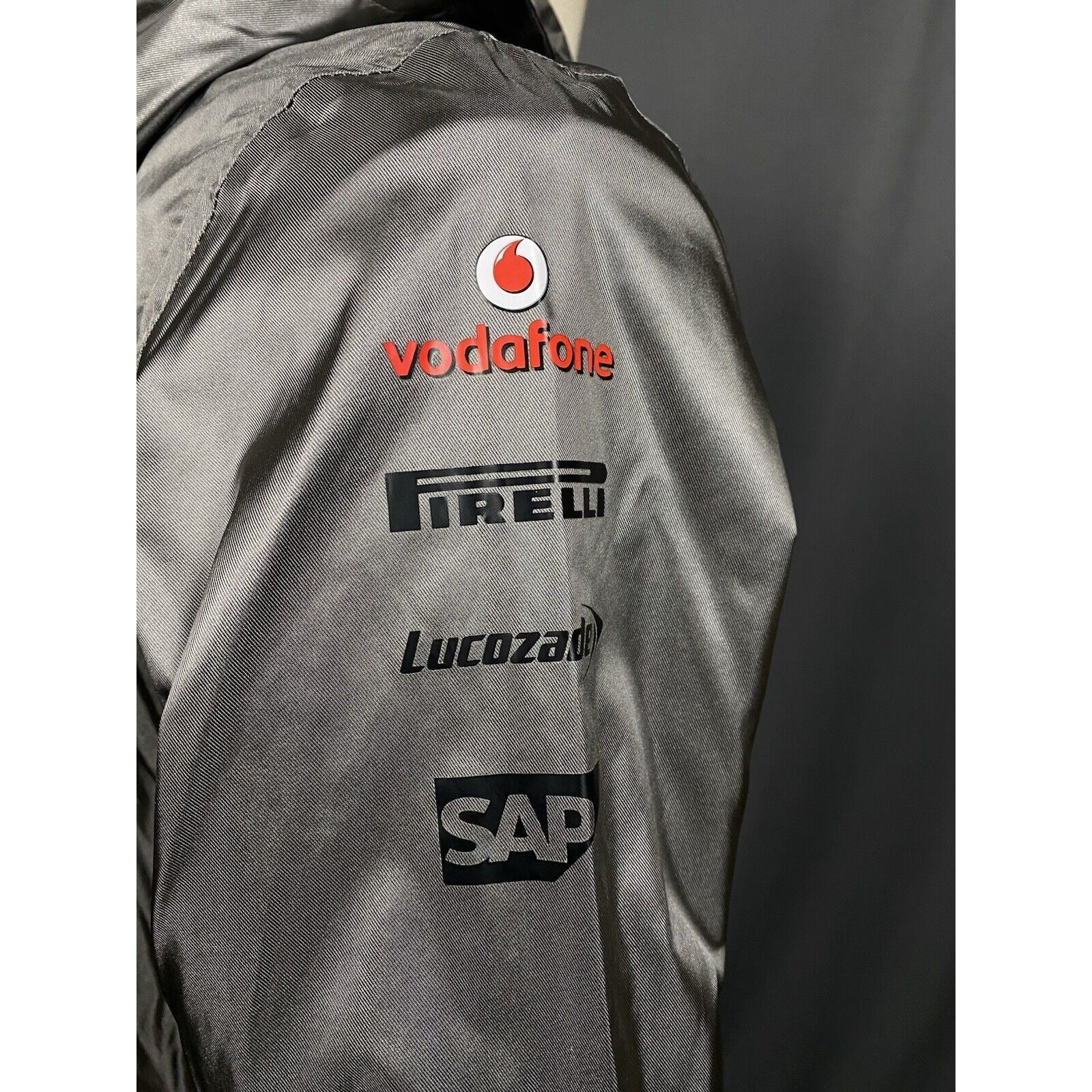 Other Vodafone Mclaren Mercedes Men's Gray Windbreaker Jacket Siz Size US S / EU 44-46 / 1 - 11 Thumbnail