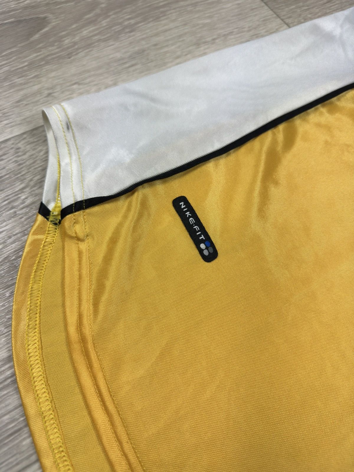 Nike Borussia Dortmund 1998/2000 Home Vintage Jersey Nike Shirt Size US XL / EU 56 / 4 - 5 Thumbnail