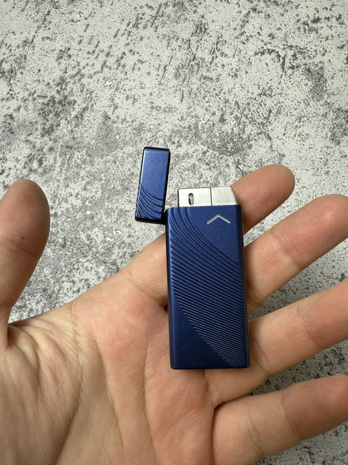 Marlboro Y2K ELEGANCE MARLBORO GEOMETRIC METAL PUNK ROCK LIGHTER Size ONE SIZE - 9 Thumbnail