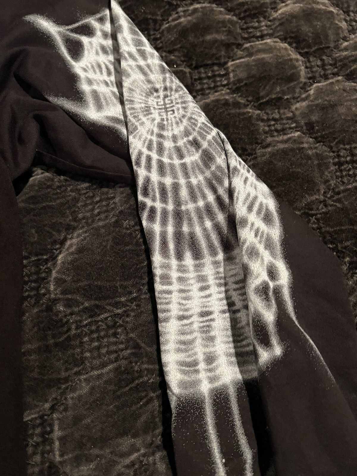 Chito × Givenchy Givenchy x Chito Spider Web Ls Tee Size US L / EU 52-54 / 3 - 6 Thumbnail