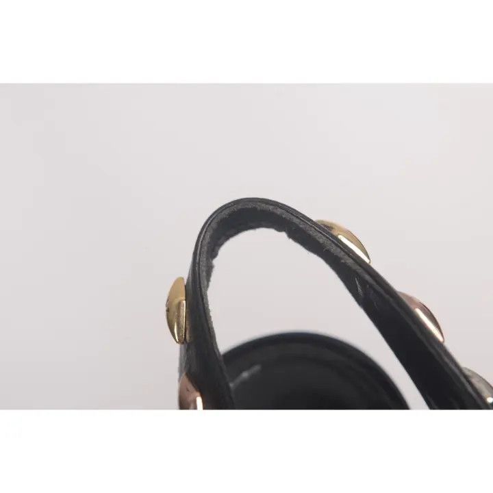 Louis Vuitton Louis Vuitton Black Pointed Toe Heels with Diamond Design - Size US 8 / IT 38 - 9 Thumbnail