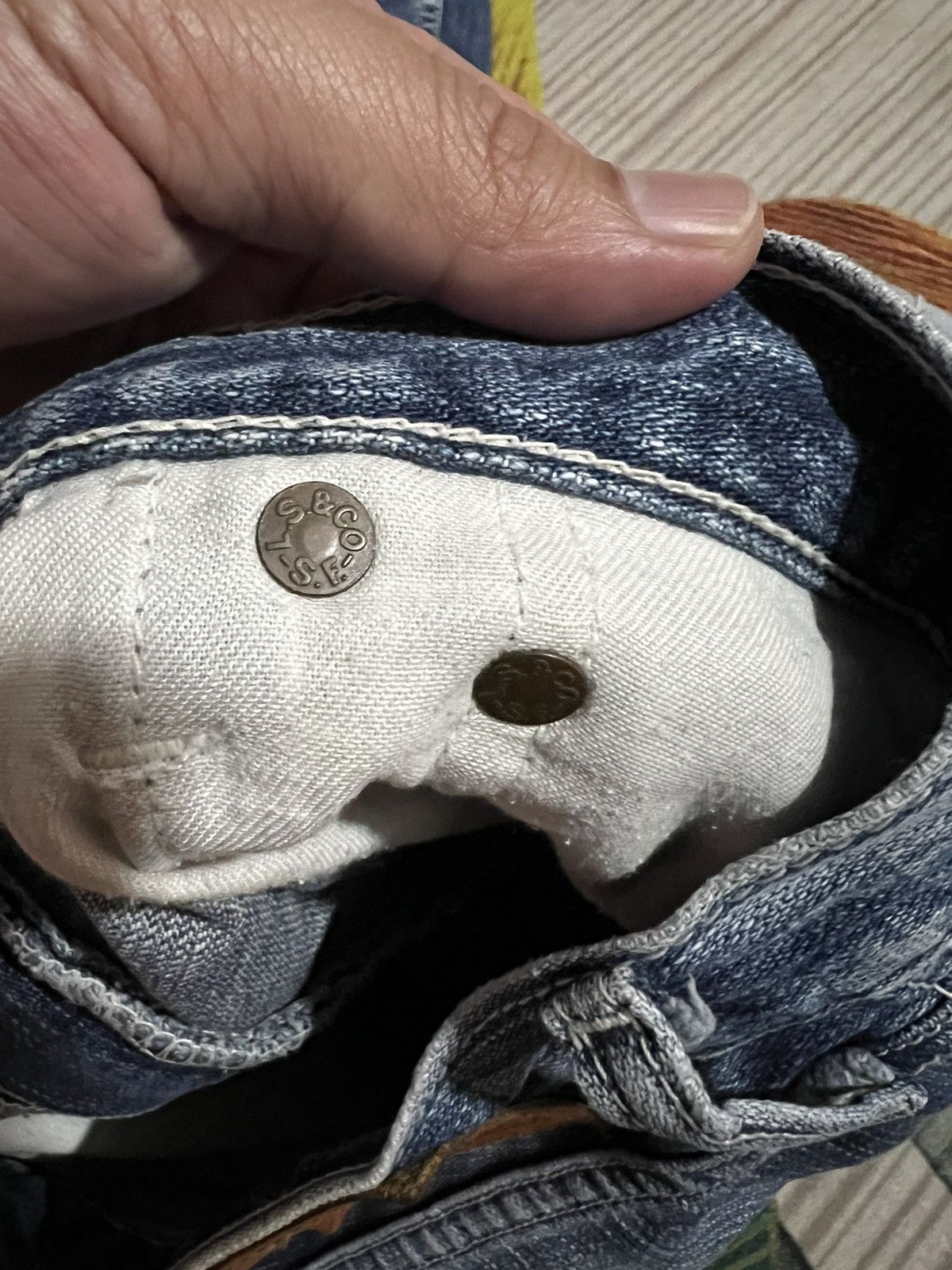 Levi's × Levi's Vintage Clothing Vintage Levis 503 Distressed Short Jeans Size US 30 / EU 46 - 12 Thumbnail